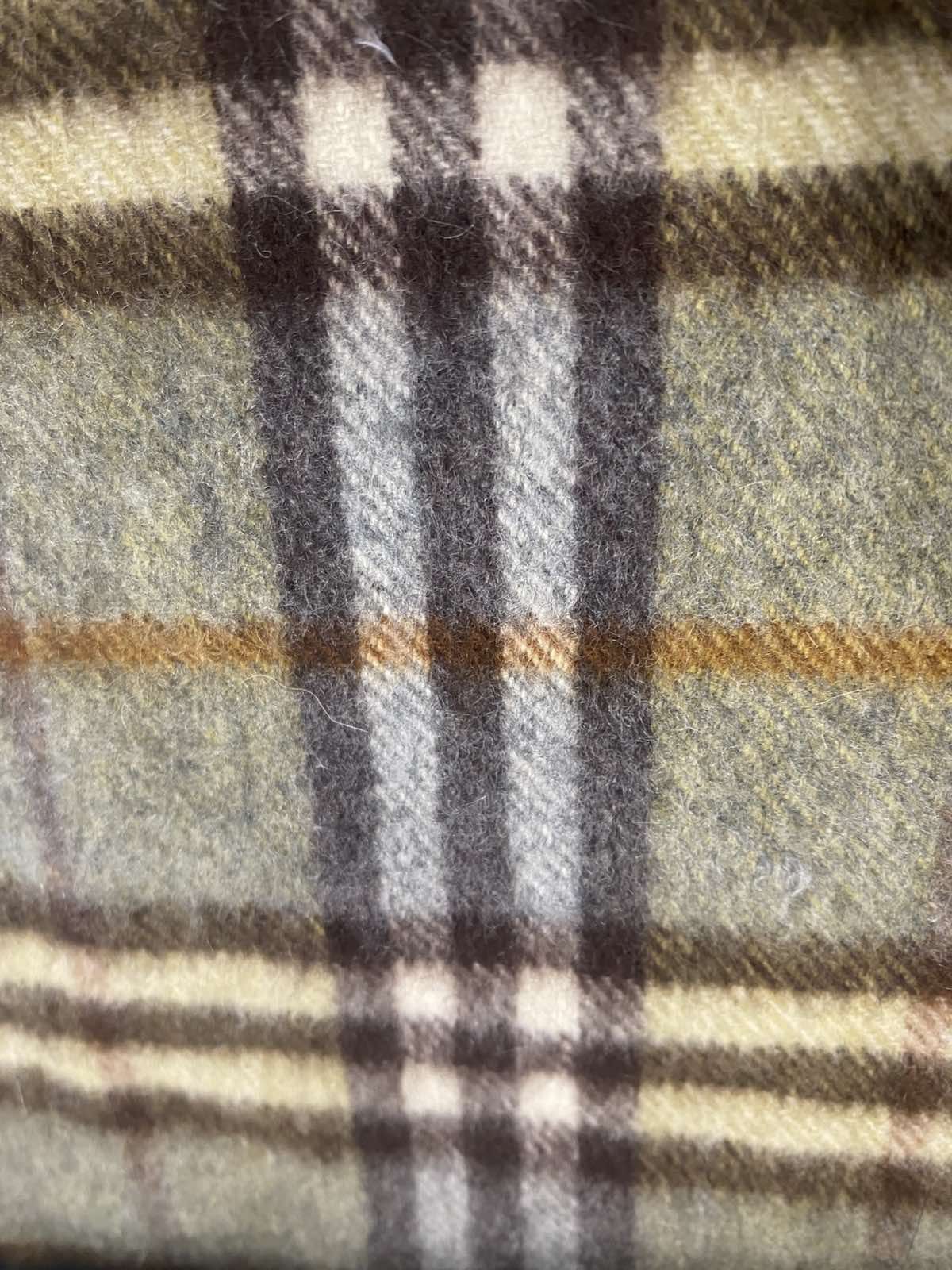 Burberry Vintage Burberrys Cashmere Scarf Olive Green Nova Check Size ONE SIZE - 3 Thumbnail