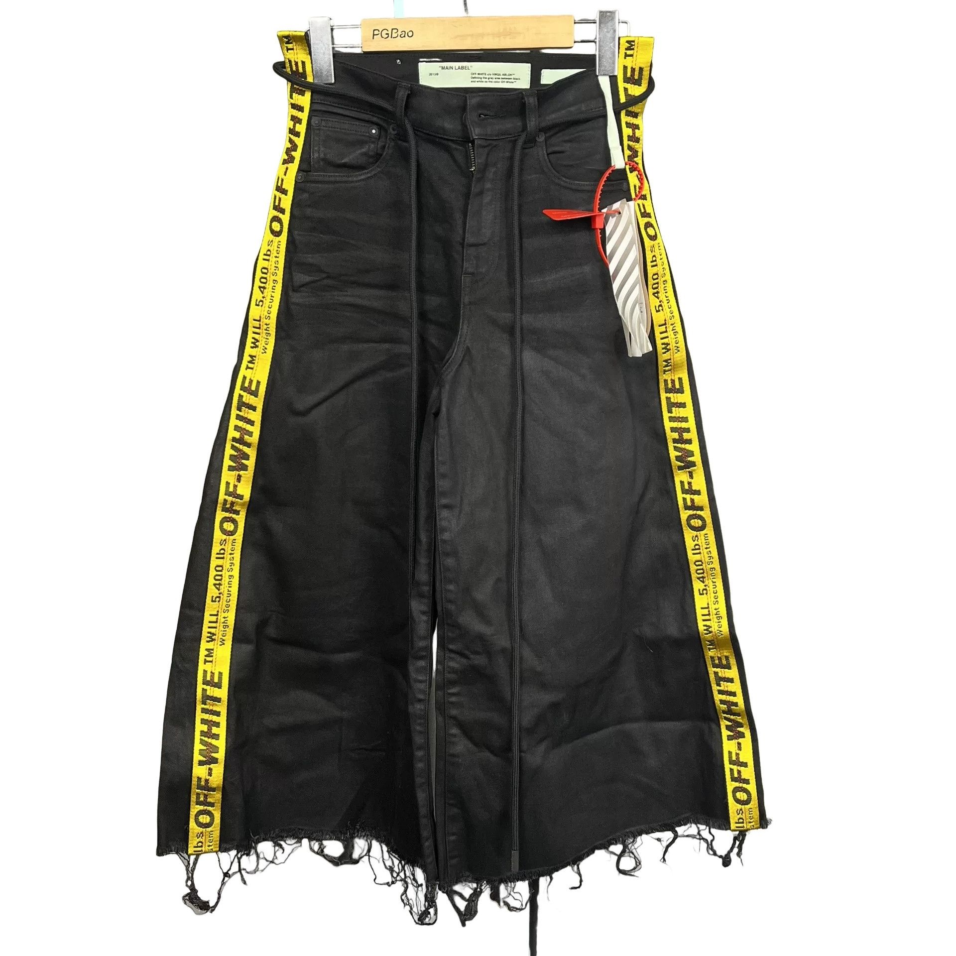 Off-White Off-White Industrial Strap Capri Pants 27 Size 27" / US 4 / IT 40 - 1 Thumbnail