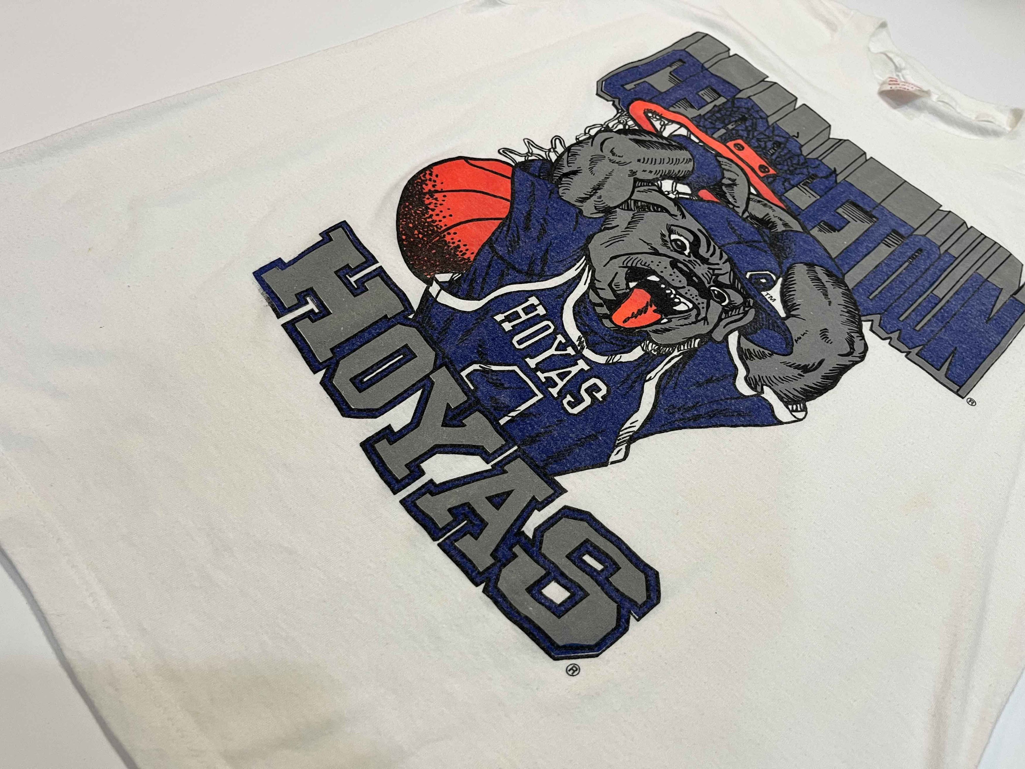 NCAA × Vintage Vintage Sportswear NCAA Georgetown Hoyas Basketball T-Shirt Size US L / EU 52-54 / 3 - 5 Thumbnail