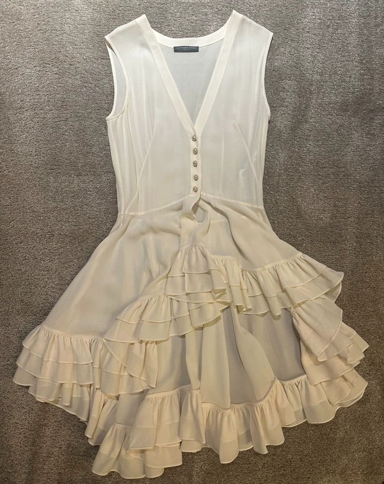 Alexander McQueen Alexander McQUEEN size 38 Sleeveless ruffle top 2505-Nexta Size M / US 6-8 / IT 42-44 - 1 Thumbnail