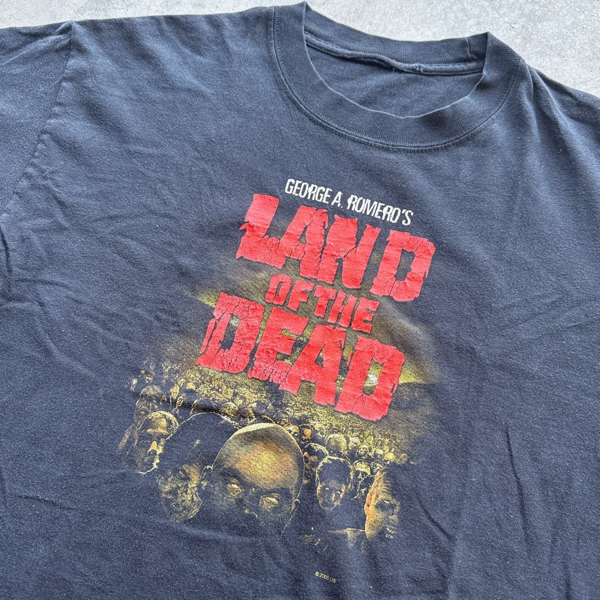 Vintage Vintage 2005 Land of the Dead black cotton Tee Size US M / EU 48-50 / 2 - 3 Thumbnail