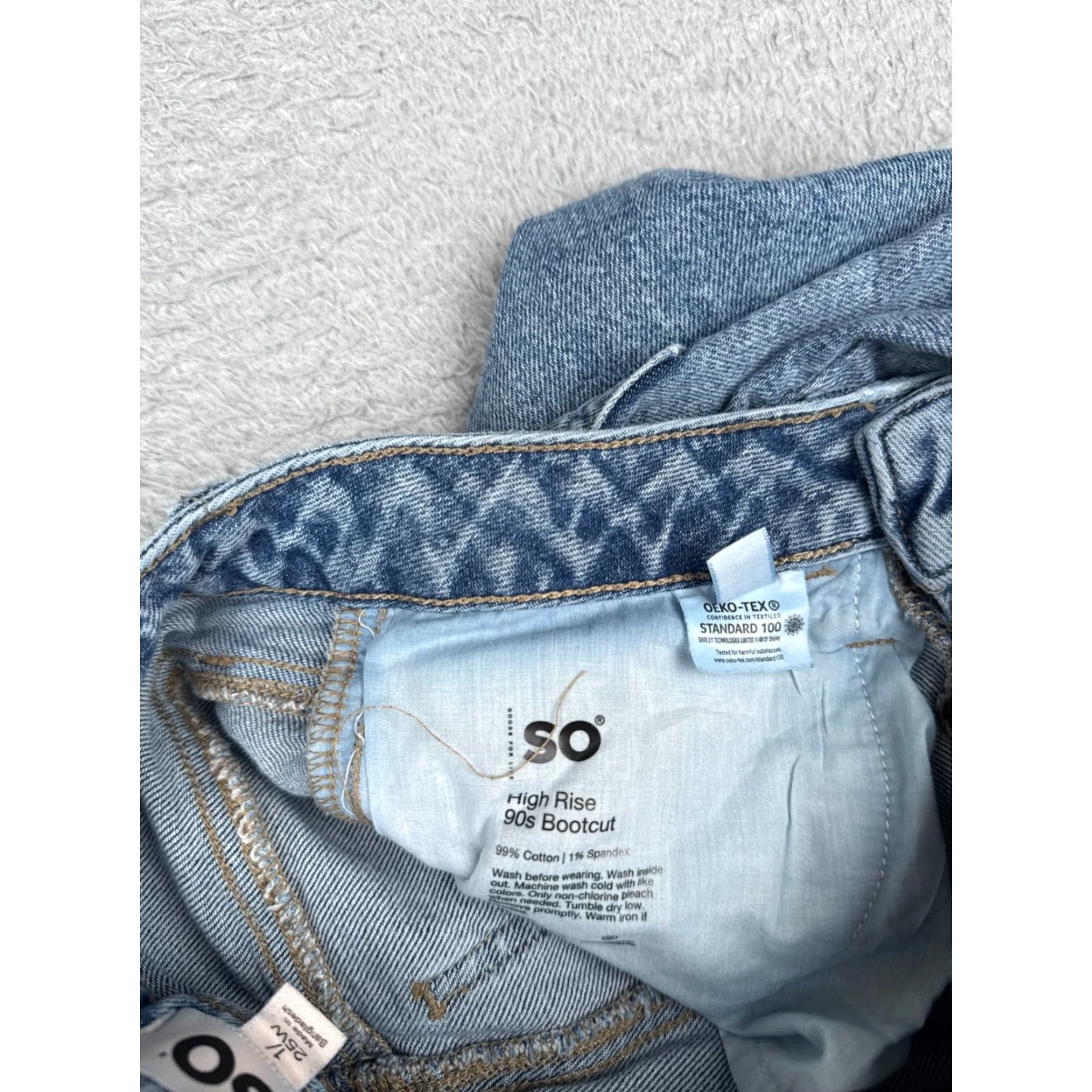 Vintage SO Jeans Juniors Blue Denim High Rise Bootcut 24x31 Distressed Stretch 90s Cowboy Southwestern 5-Pocket Womens Jeans Size 25" / US 0 / IT 36 - 7 Thumbnail