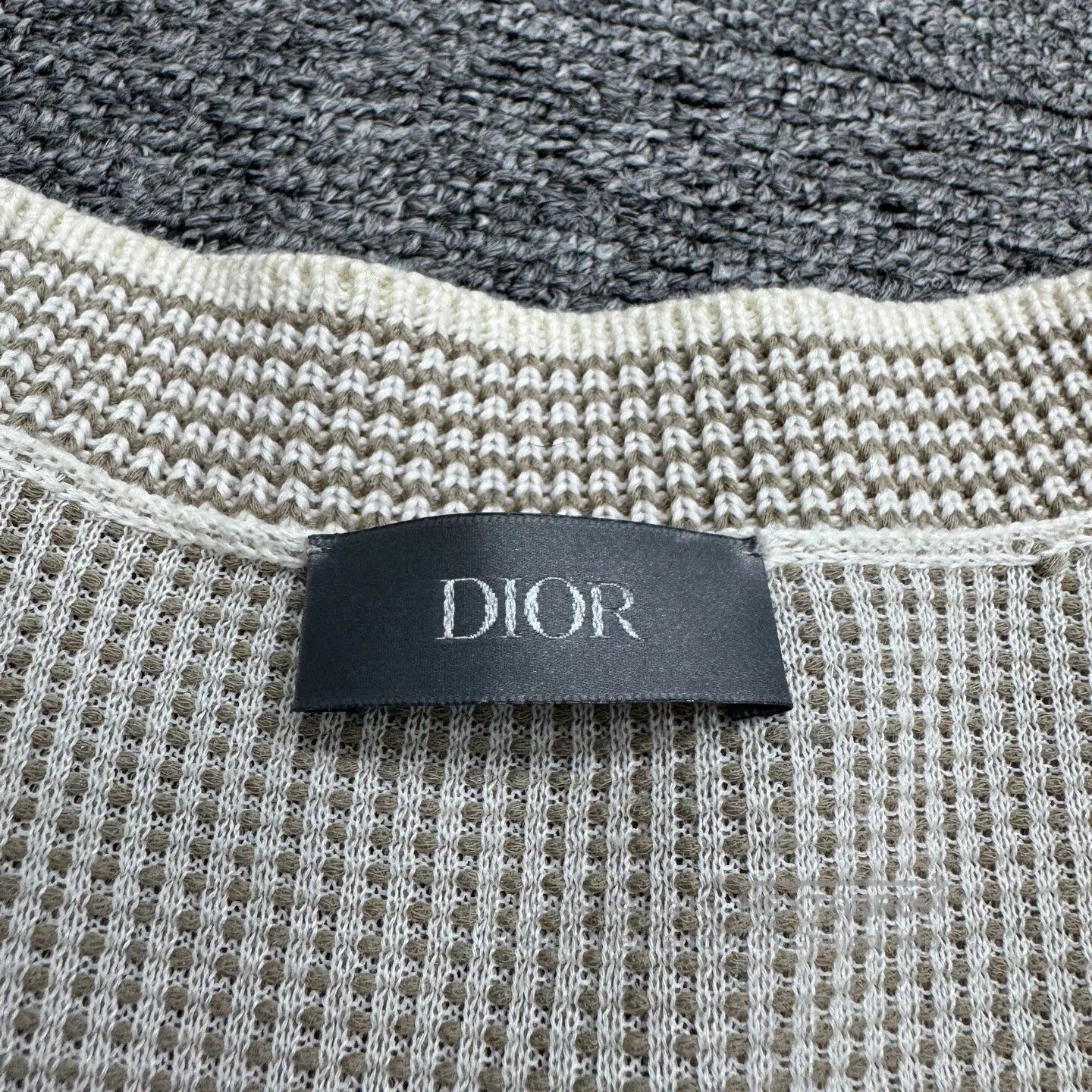 Dior Dior Knitted short-sleeved shirt| Size M / US 6-8 / IT 42-44 - 3 Thumbnail
