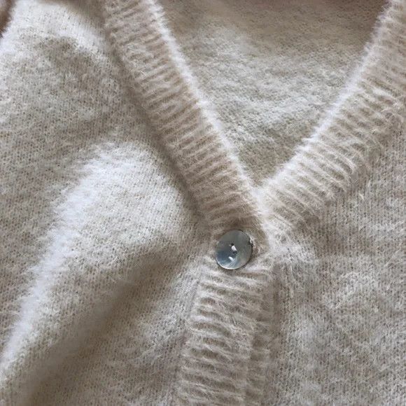 Other BCBGeneration cropped fuzzy sweater large Size L / US 10 / IT 46 - 6 Thumbnail
