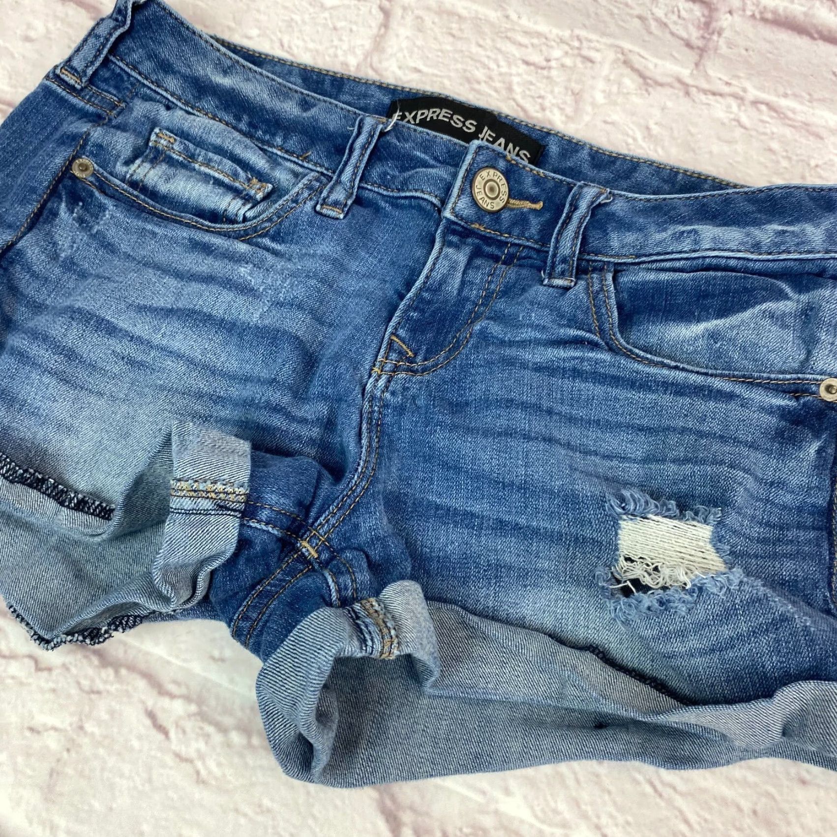 Express Express Womens Shorts Size 2 Blue Denim Distressed Stretch Cuffed Size 26" / US 2 / IT 38 - 3 Thumbnail