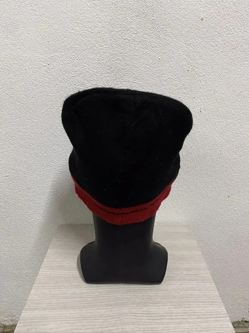 Japanese Brand × Vintage Vintage Car Small Logo Beanie Hat Size ONE SIZE - 4 Thumbnail