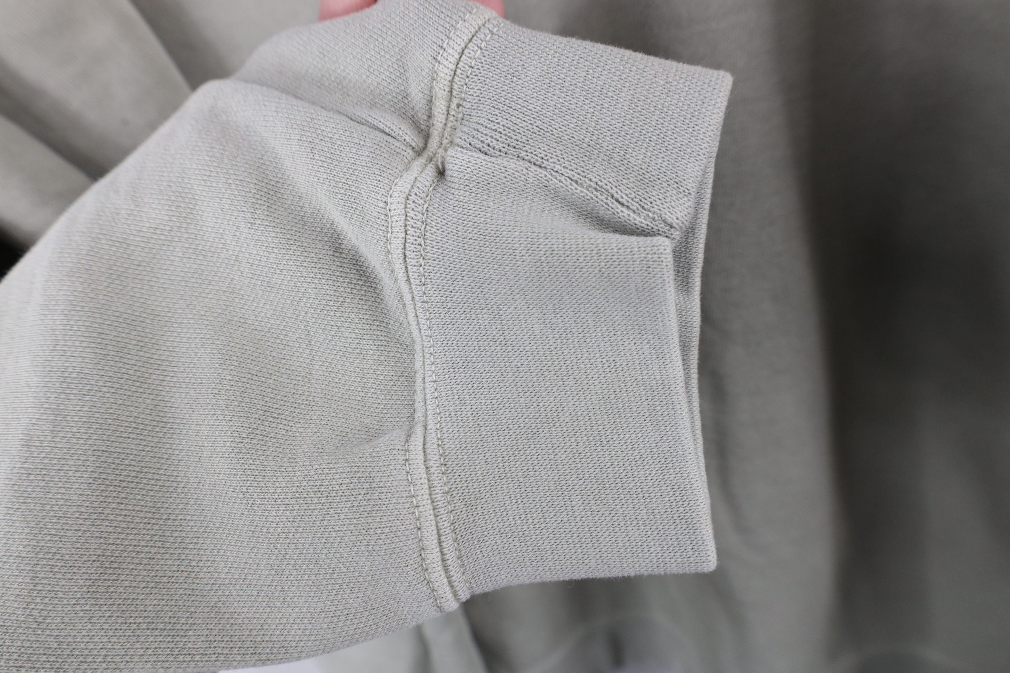 Vintage Vintage 90s The Conch Grill and Raw Bar Sweatshirt Green Size US XL / EU 56 / 4 - 8 Thumbnail