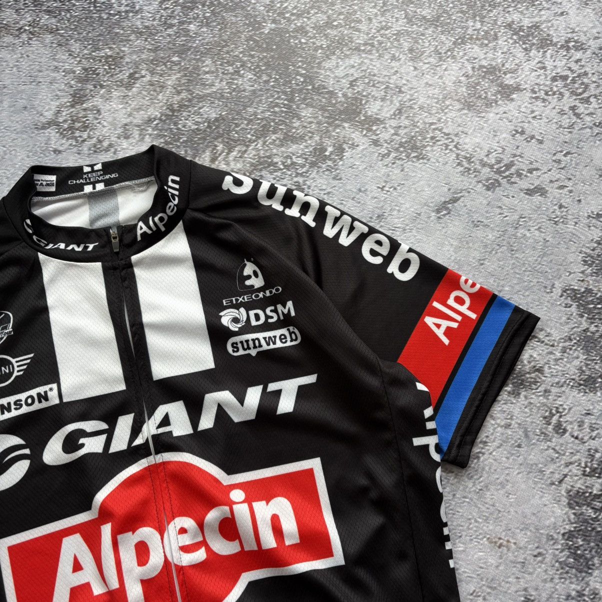 Giant Vintage Giant x Alpecin Bicycle Jersey Size XL Size US XL / EU 56 / 4 - 4 Thumbnail