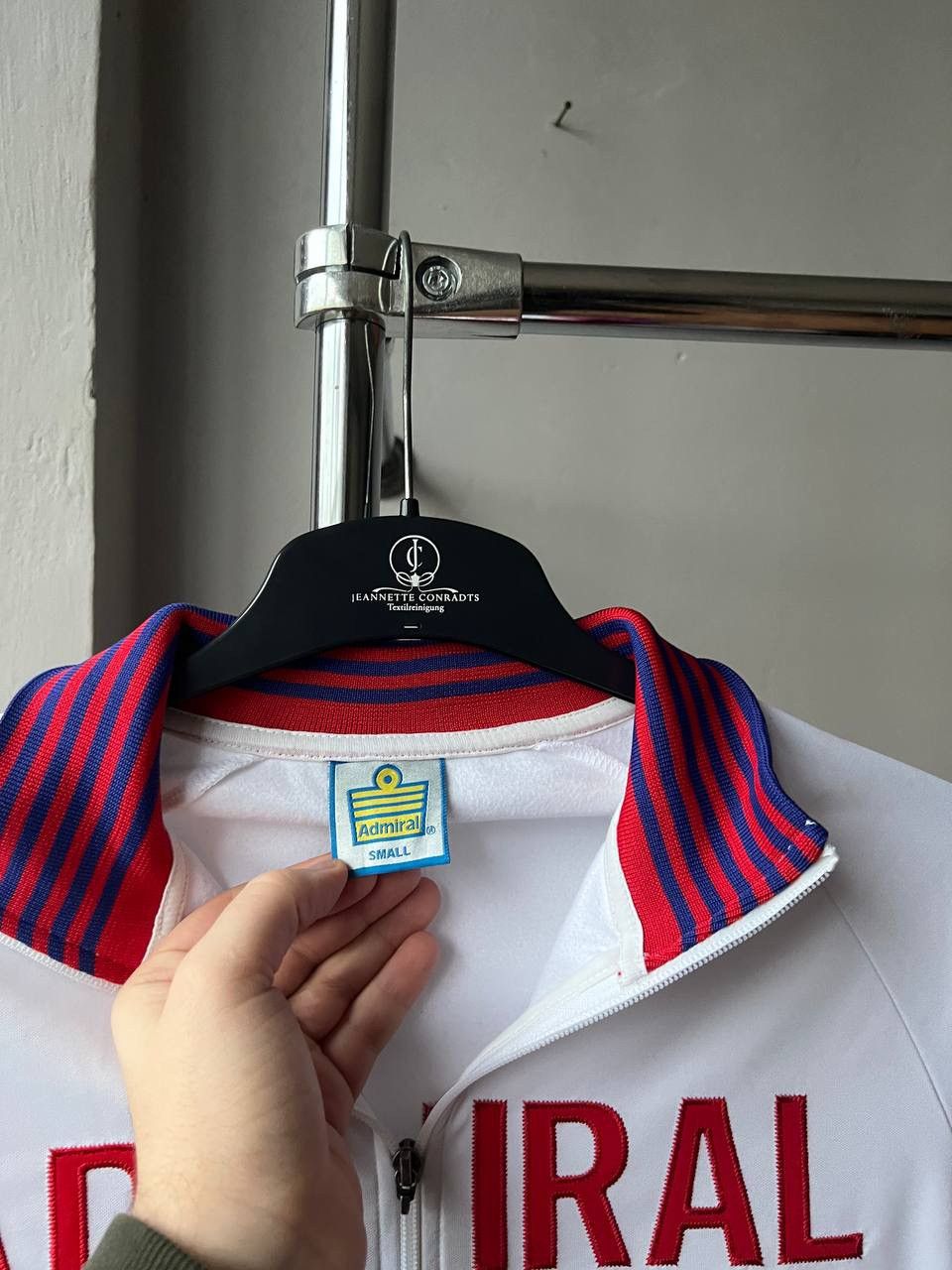 Vintage 1980 ENGLAND TEAM REMAKE TRAINING SOCCER FOOTBALL JACKET S Size US S / EU 44-46 / 1 - 5 Thumbnail