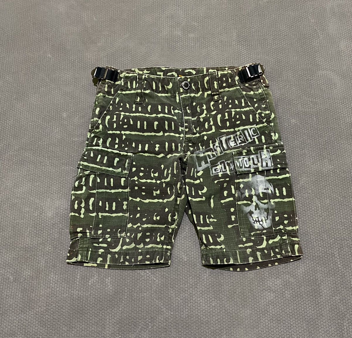 Hysteric Glamour × Japanese Brand Y2k Hysteric Glamour Kids cargo shortpants Size US 26 / EU 42 - 1 Thumbnail