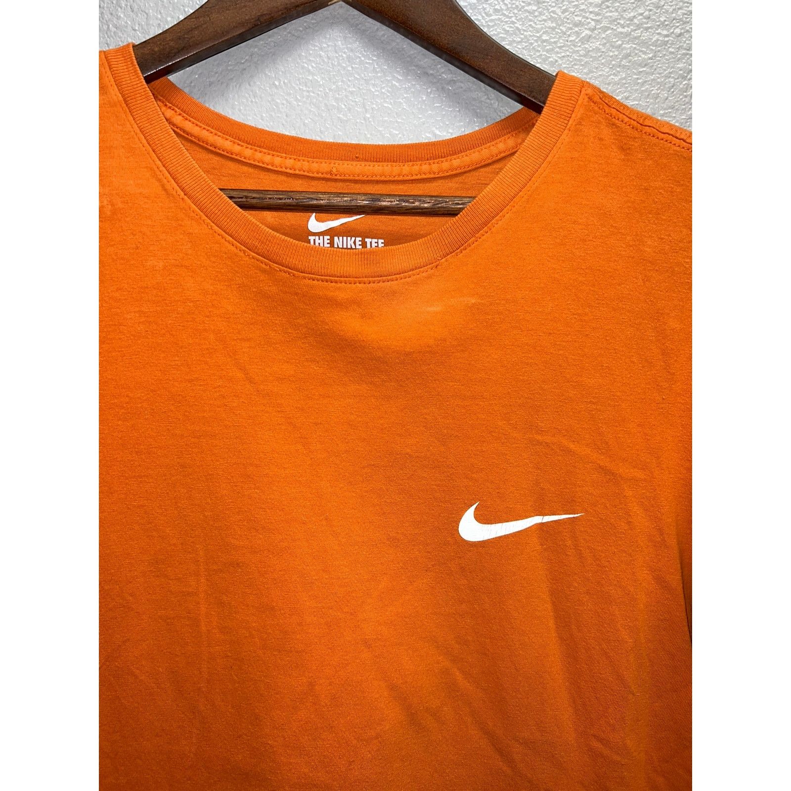 Nike Nike Orange Shirt Tee Swoosh Better World Short Sleeve M Size US M / EU 48-50 / 2 - 2 Thumbnail