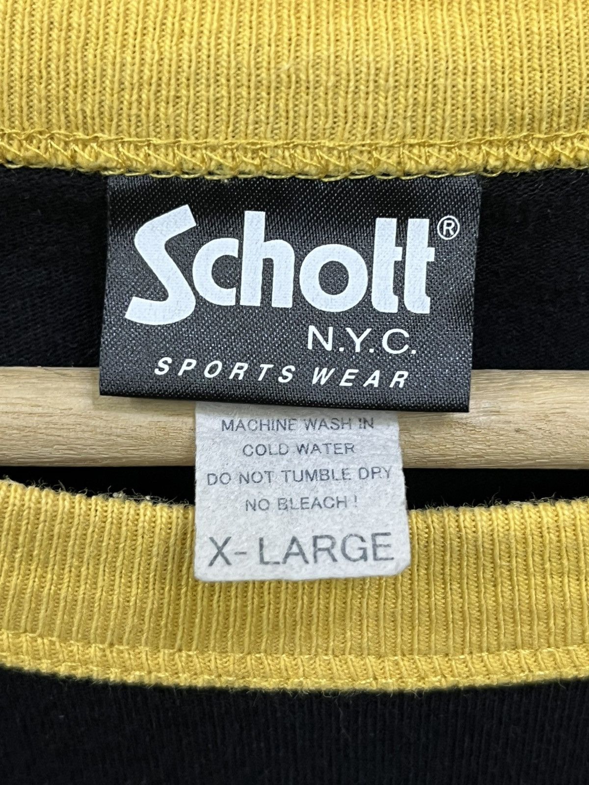 Schott Schott NYC Iconic Girl Graphic Raglan - Hysteric Glamour Era Size US XL / EU 56 / 4 - 6 Thumbnail