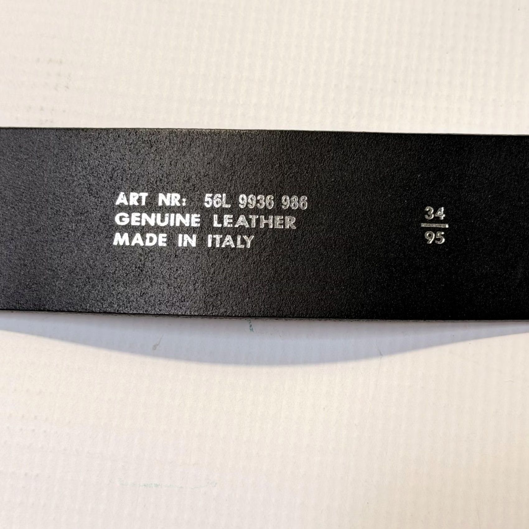 J.Lindeberg J.Lindeberg Belt Mens 34 Leather Made in Italy Buckle Sculptural Buckle Black Dress Belt Mens 34 Leather Size 34 - 4 Thumbnail