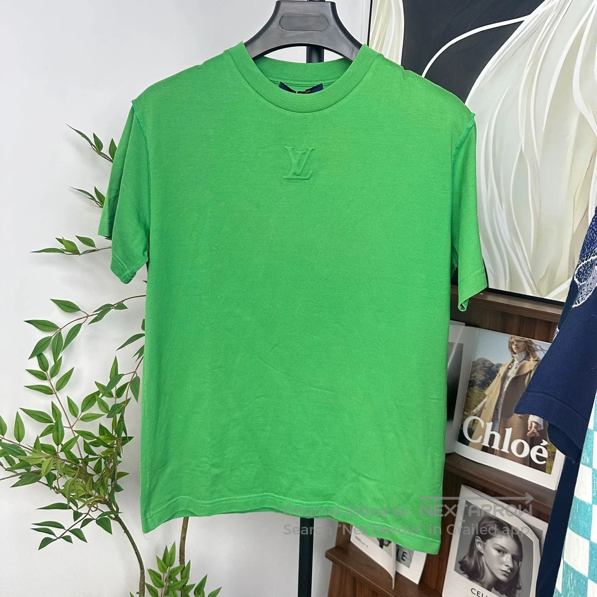 Louis Vuitton louis vuitton green embossed logo short sleeve tee. Size US S / EU 44-46 / 1 - 1 Thumbnail