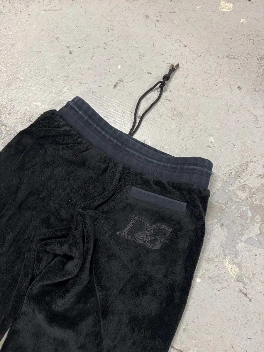 Dolce & Gabbana AW2010 Dolce & Gabbana Fleece Black Plushed Jogger Size US 32 / EU 48 - 6 Thumbnail