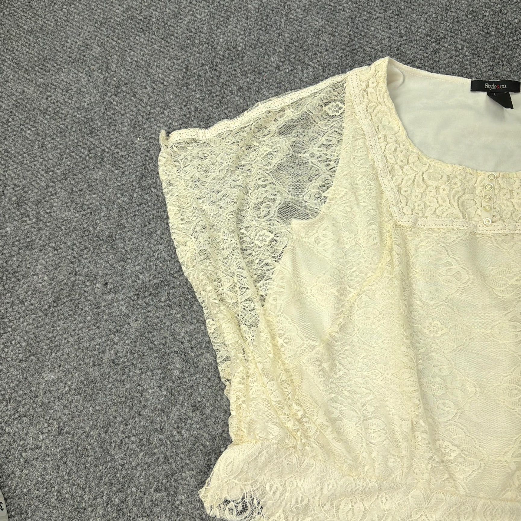 Style & Co VINTAGE Style & Co Shirt Womens Large Cream Lace Batwing Dolman Sheer Lined Blouse Size L / US 10 / IT 46 - 4 Thumbnail