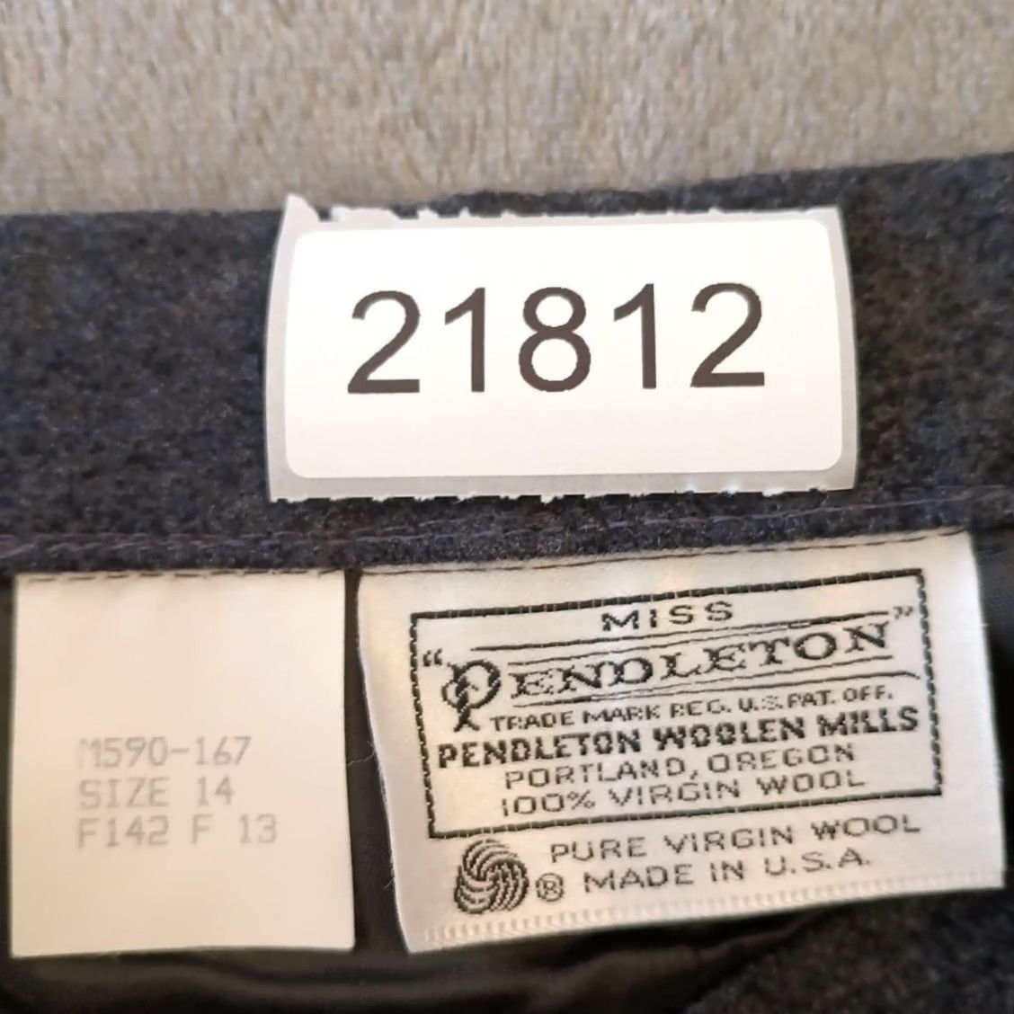 Pendleton Pendleton Skirt Women Size 14 Gray Wool Midi Pencil Lined Pockets Slit Pleated Vintage No Millennium Style? Size 36" / US 14 / IT 50 - 8 Thumbnail