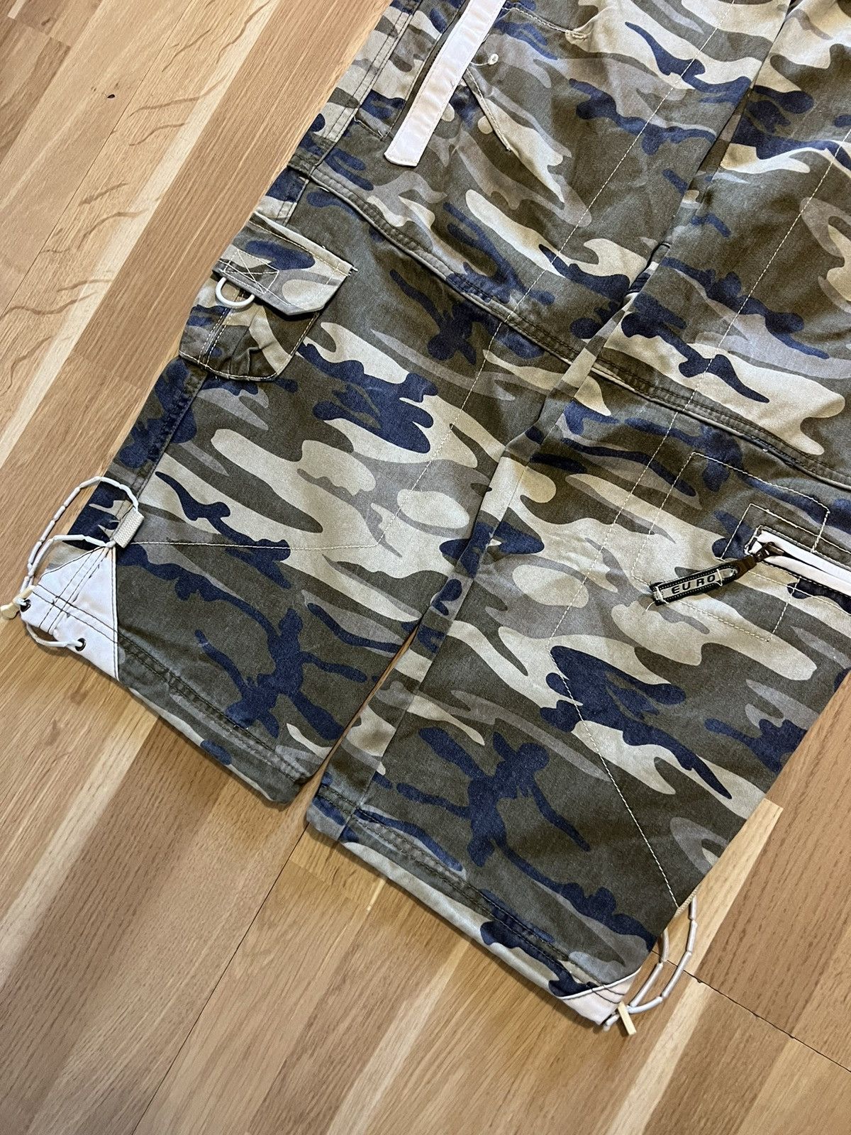 Japanese Brand × Vintage Crazy Vintage Y2K/2000s Baggy Military Camo Skater Cargo Size US 30 / EU 46 - 5 Thumbnail