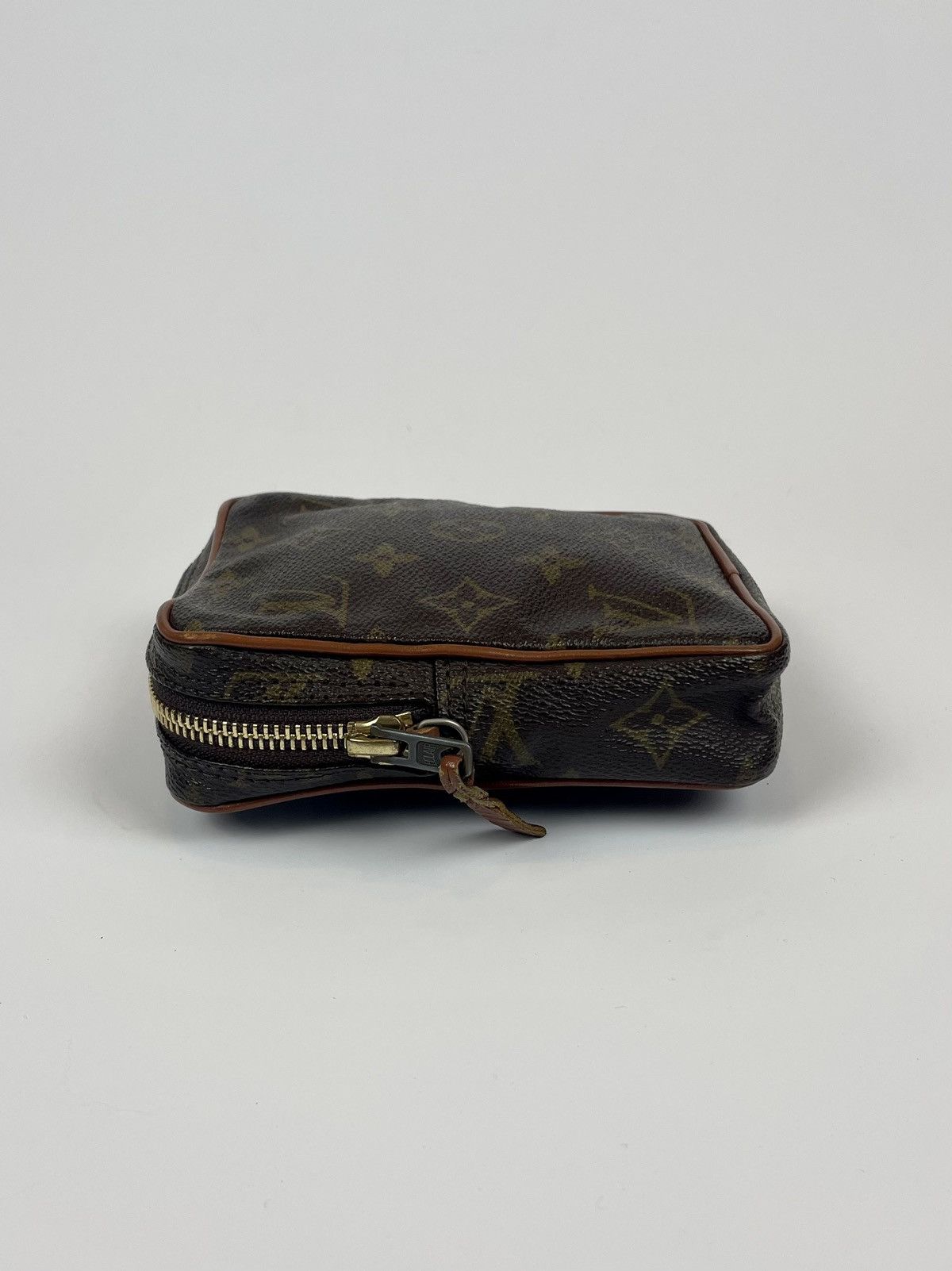 Louis Vuitton Louis Vuitton Danube Size ONE SIZE - 3 Thumbnail