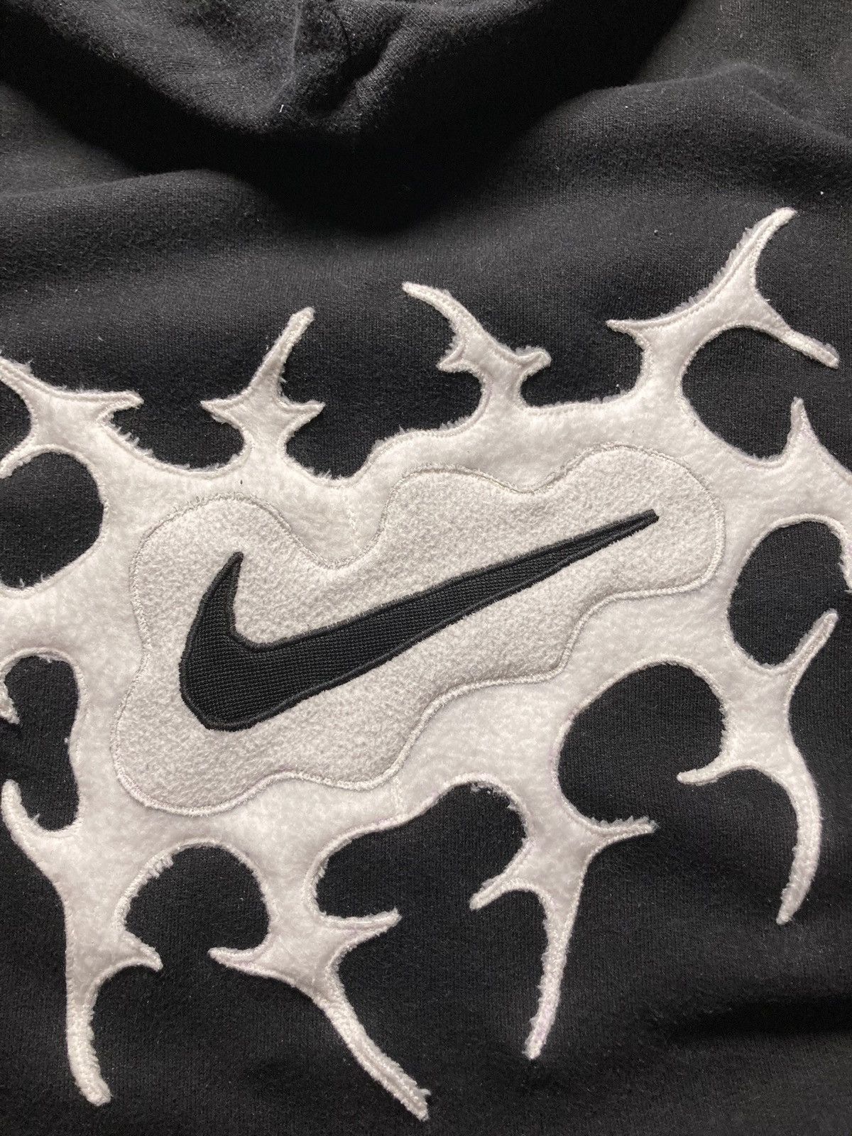 Nike × Vintage ⛩️nike hoodie custom fleece vintage y2k center big logo Size US M / EU 48-50 / 2 - 5 Thumbnail