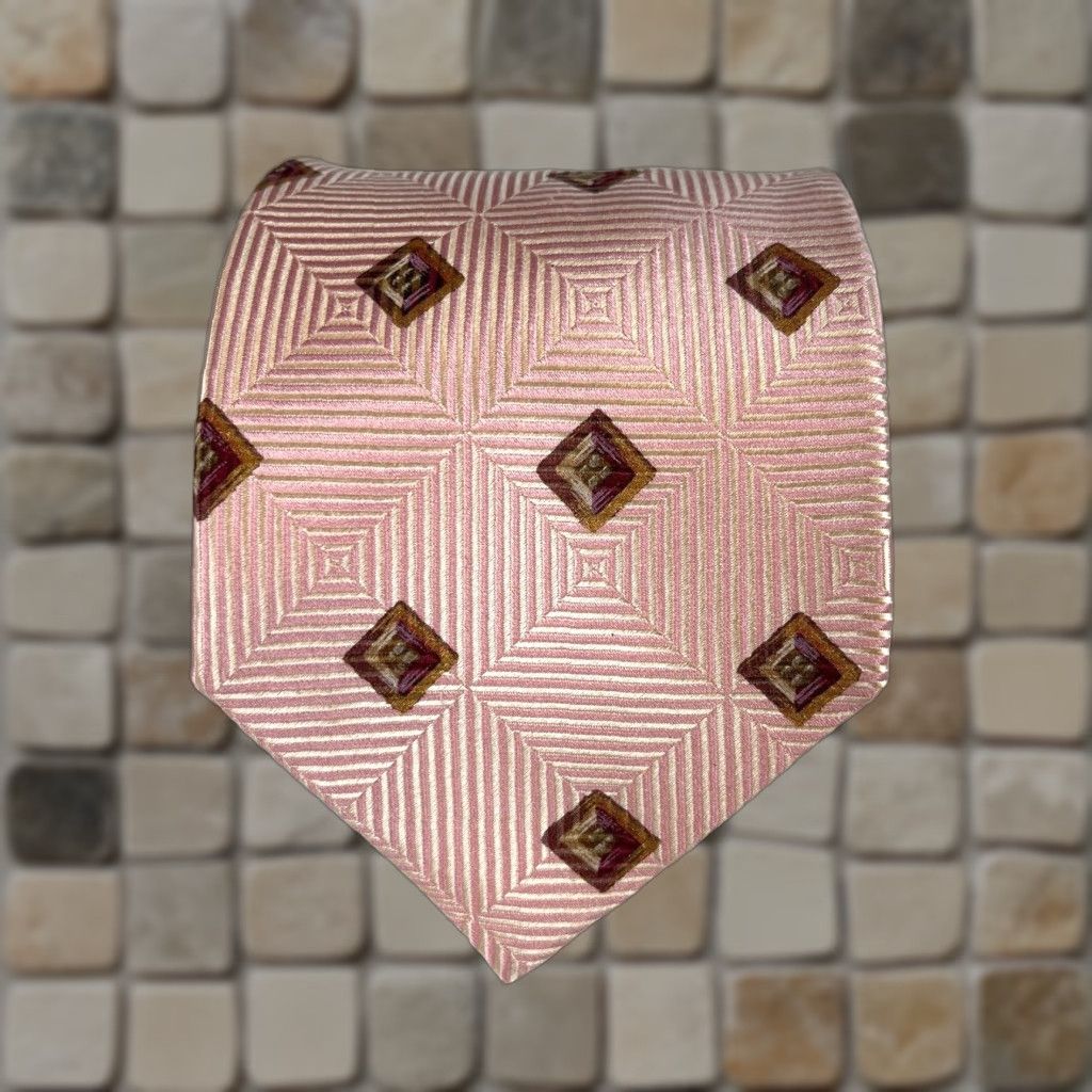 Ermenegildo Zegna VINTAGE Ermenegildo Zegna Silk Tie Geometric Textured Pink 57"-60" 3.75" Made in Italy Men’s Tie Geometric Silk Pink 58 3.75” Mens Silk Tie Size ONE SIZE - 1 Thumbnail