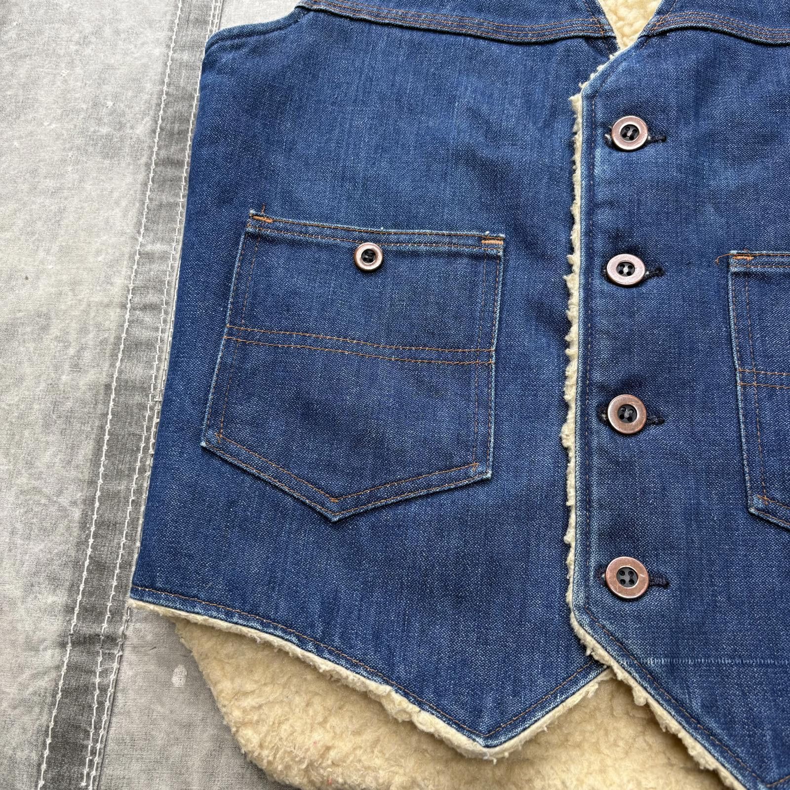 Vintage Vintage 60s 70s Dark Wash Denim Sherpa Lined Western Vest Size US S / EU 44-46 / 1 - 6 Thumbnail