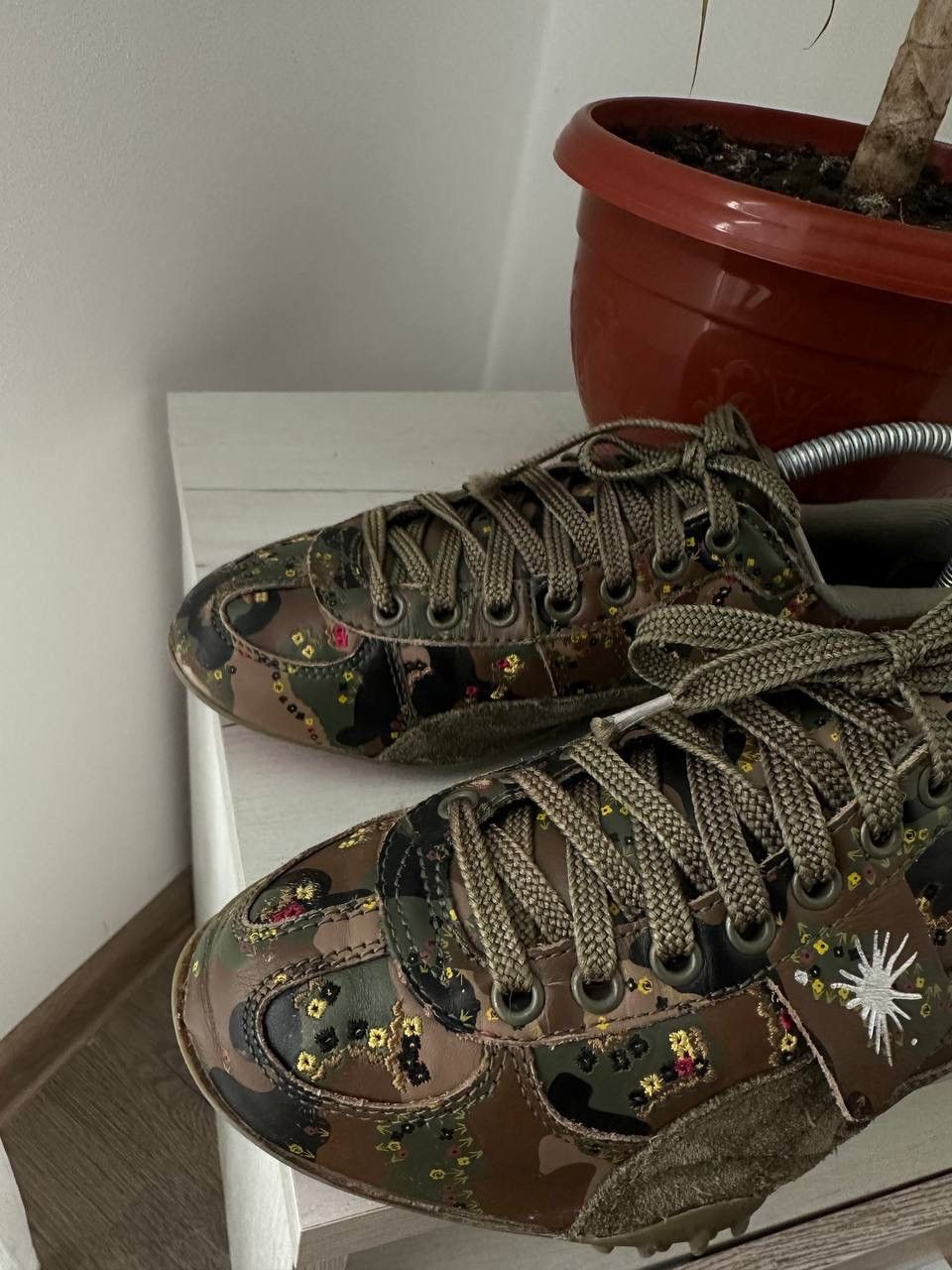 Maison MIHARA YASUHIRO Vintage Miharayasuhiro Puma Camo Floral Sneakers Size US 7 / EU 40 - 15 Thumbnail