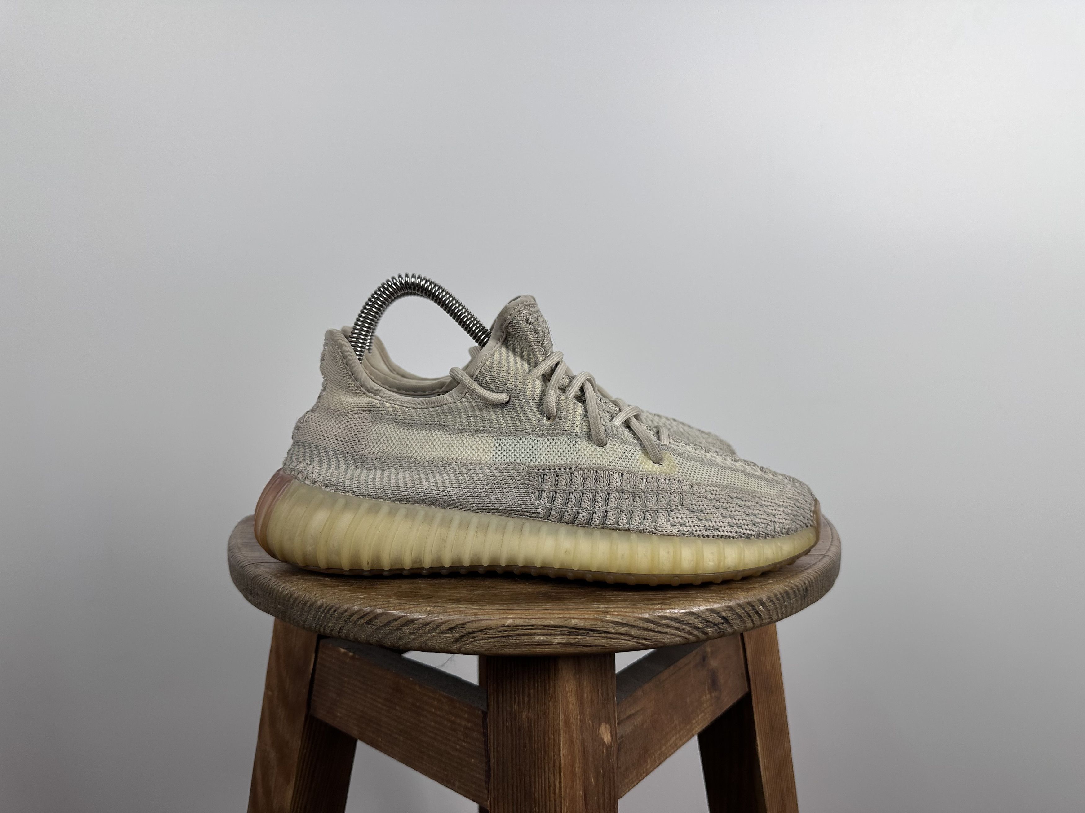 Adidas Adidas Yeezy Boost 350 V2 FW3042 Non-Reflective Size US 5,5 Size US 5.5 / EU 38 - 4 Thumbnail