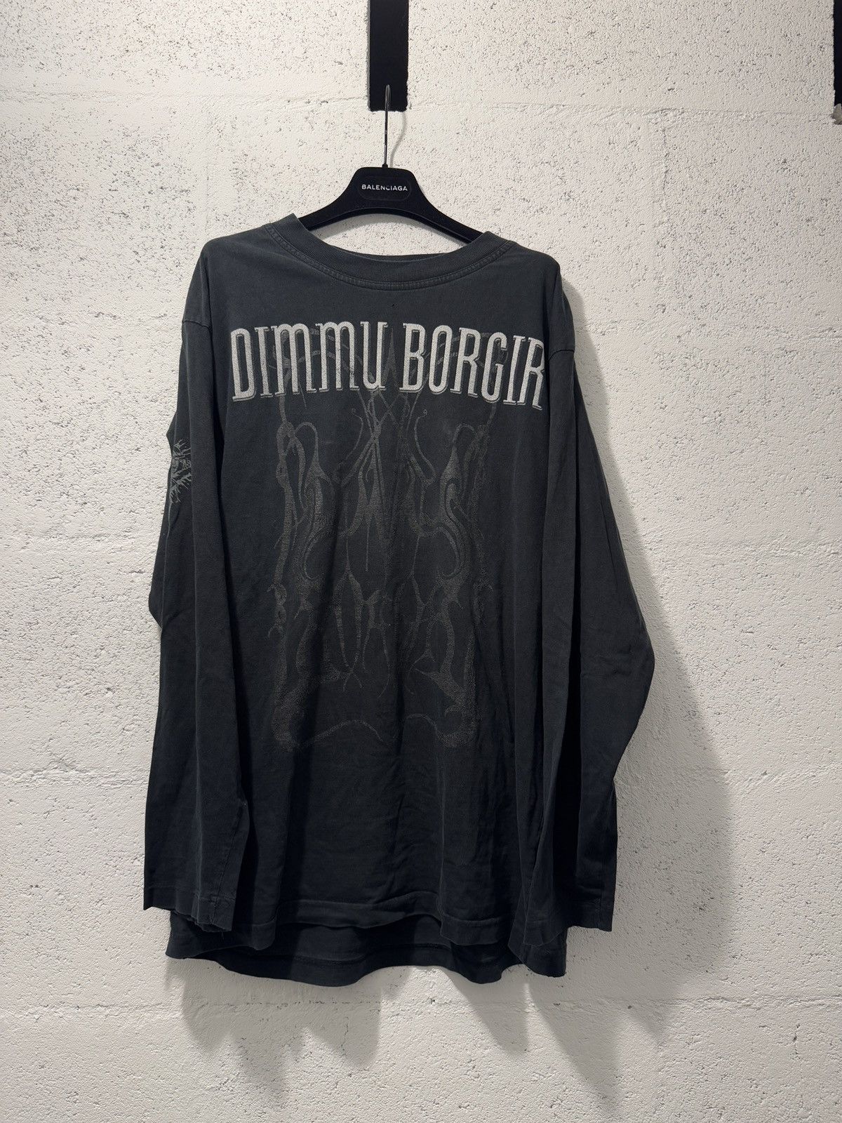 Band Tees × Vintage *RARE* VTG DIMMU BORGIR BLACK METAL BAND TEE EURO 90s Size US XL / EU 56 / 4 - 1 Thumbnail