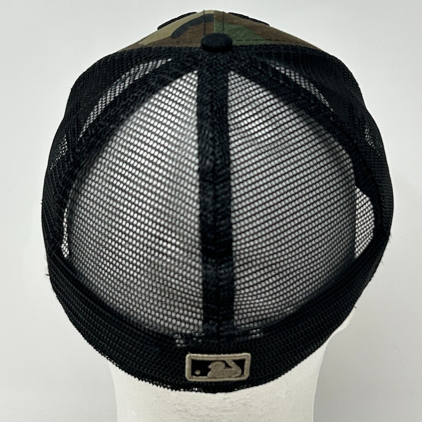 New Era New York NY Mets Camo Trucker Hat Baseball Cap Green 7 1/4 Size ONE SIZE - 3 Thumbnail