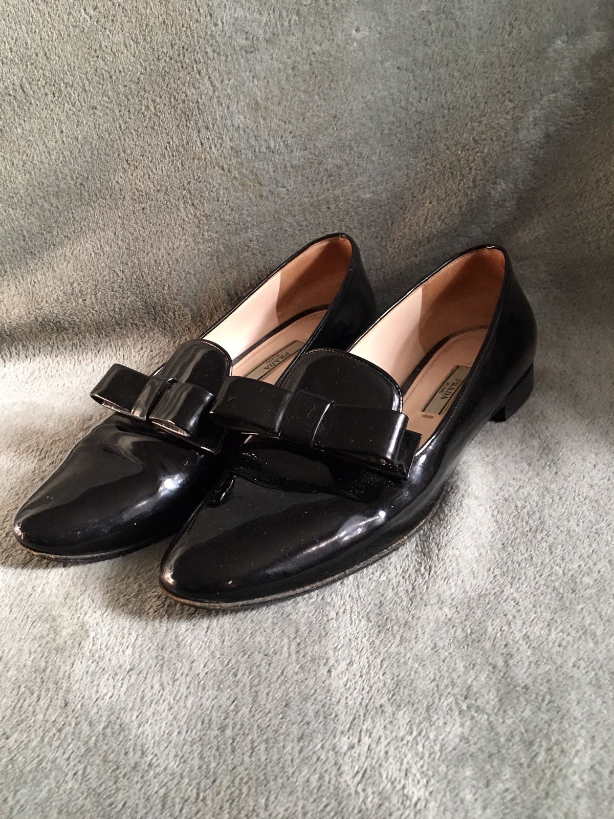 Prada Prada Black Patent Leather Bow Flats Loafers Size EU 37 Size US 7 / IT 37 - 2 Thumbnail