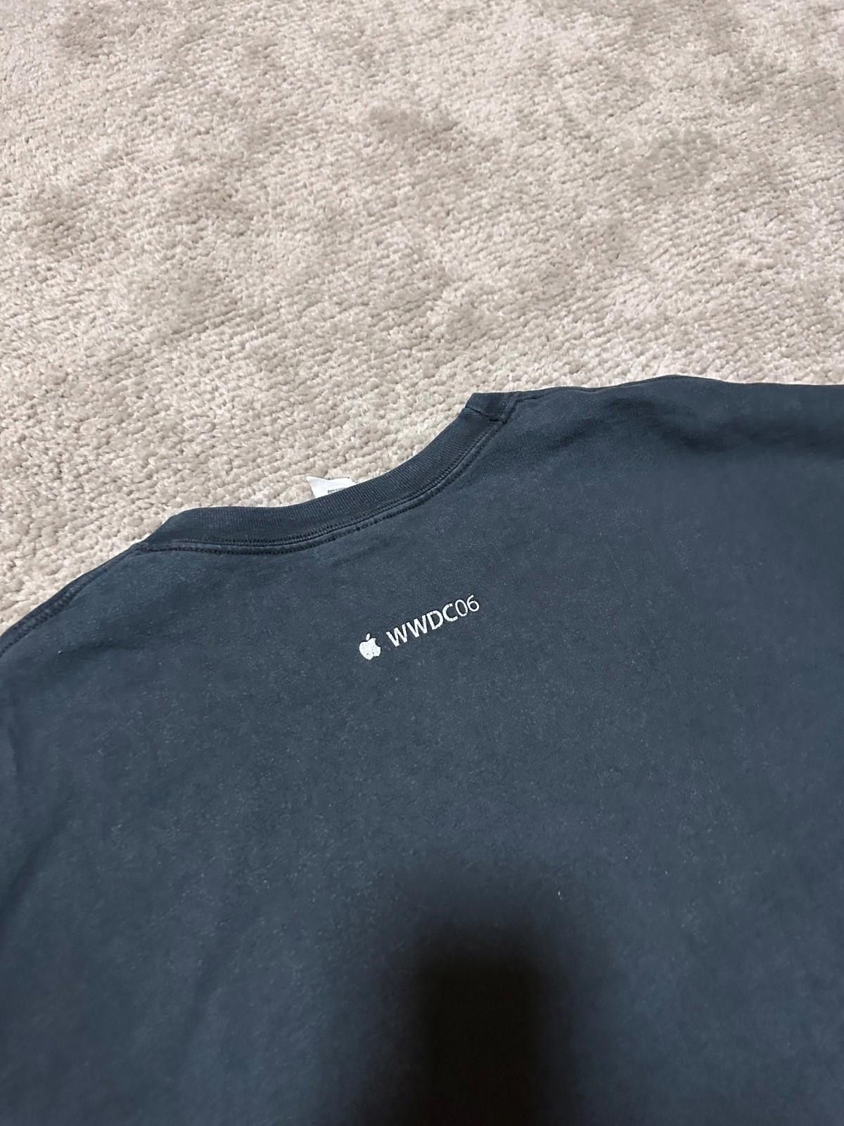 Hanes Vintage 2006 Apple Developers Conference Long Sleeve Tshirt Size US XXL / EU 58 / 5 - 10 Thumbnail