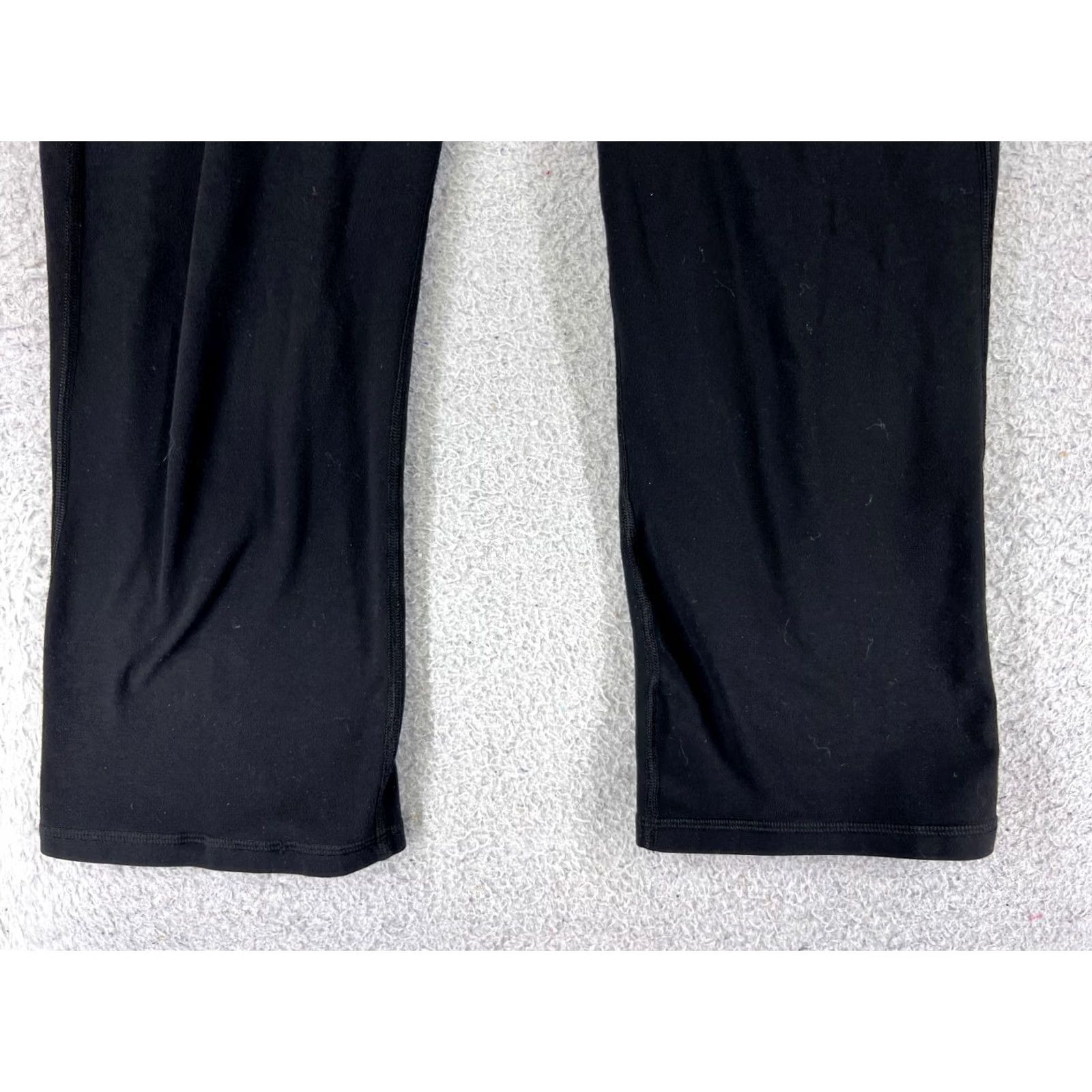Lululemon Lululemon Pants Womens Black Blue 8 Tadasana Slit Crop Yoga Luon Fabric Size 30" / US 8 / IT 44 - 2 Thumbnail