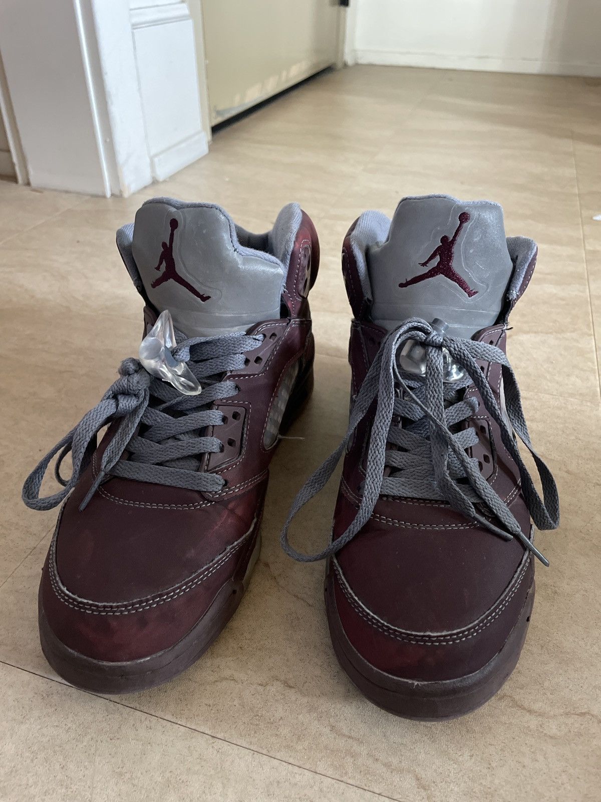 Jordan Brand Air Jordan 5 “Burgundy” 2023 Size US 8.5 / EU 41-42 - 6 Thumbnail