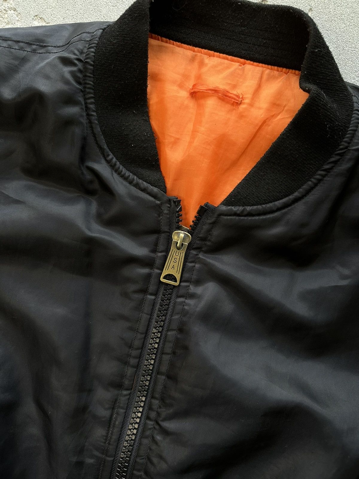 Vintage Vtg 90s USAF RT Industries M1 Reversible Bomber Jacket M Size US M / EU 48-50 / 2 - 4 Thumbnail