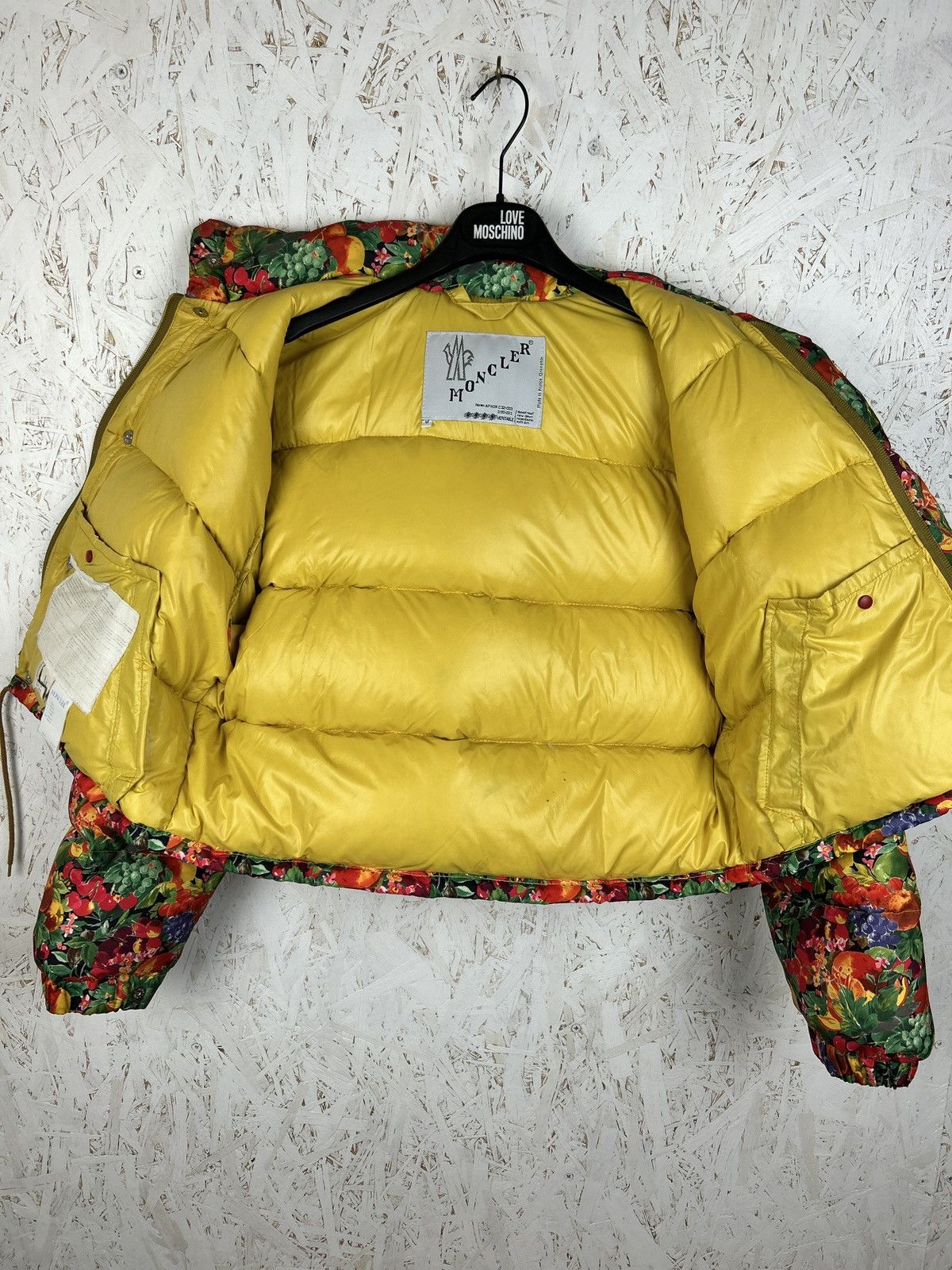 Moncler 80s Vintage Moncler Floral AOP Short Puffer Down Jacket Size XS / US 0-2 / IT 36-38 - 11 Thumbnail