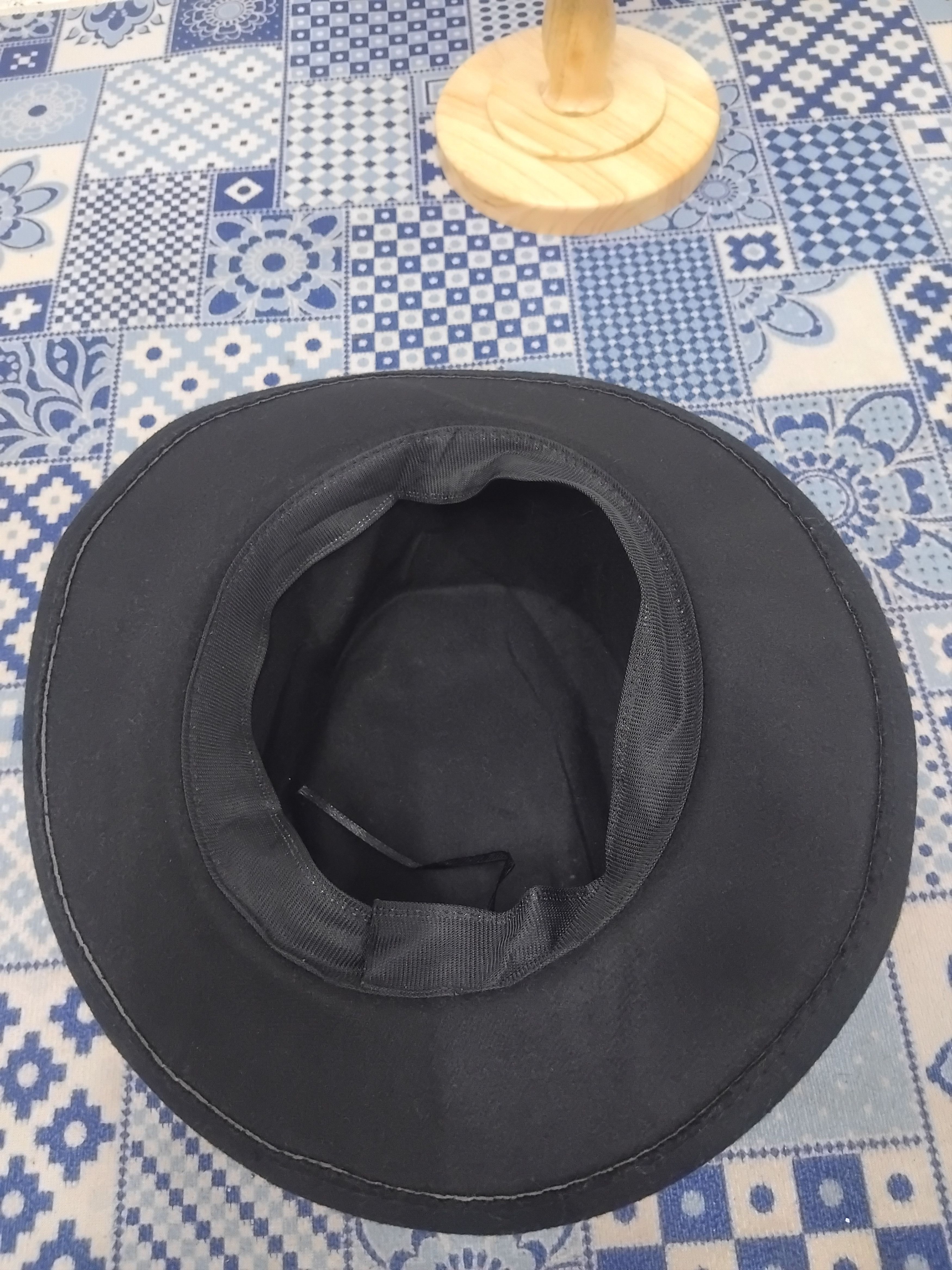 Japanese Brand Unnamed Chicanos style black colour fedora hat Size 38 - 2 Thumbnail