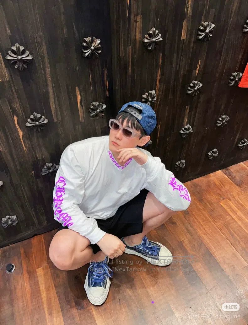 Chrome Hearts CHROME HEARTS Size L Purple Sanskrit long sleeves Size US L / EU 52-54 / 3 - 8 Thumbnail