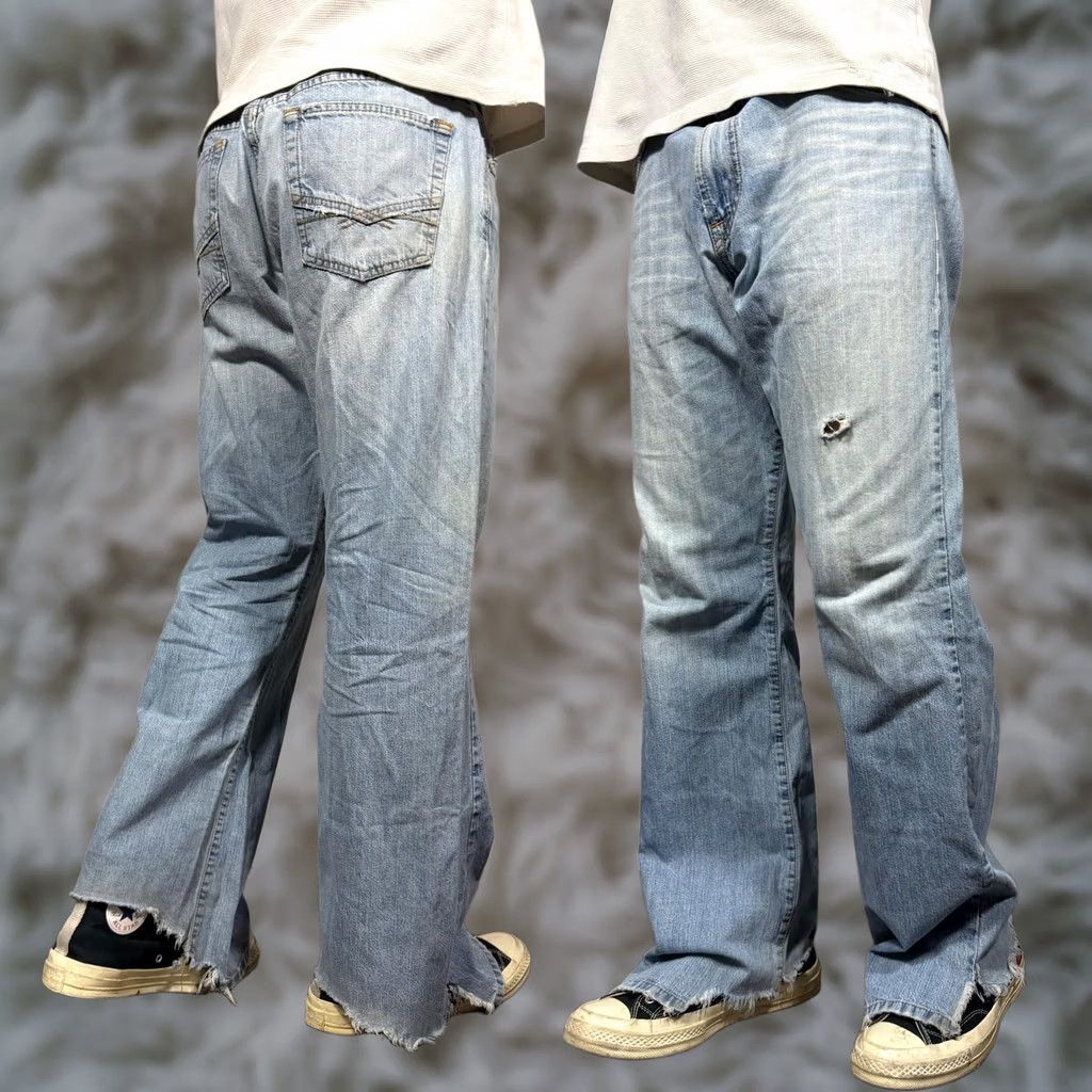 Lucky Brand VINTAGE Lucky Brand Dungarees Jeans Wide-Leg 34x31 Blue Distressed USA Mens Size US 34 / EU 50 - 1 Thumbnail