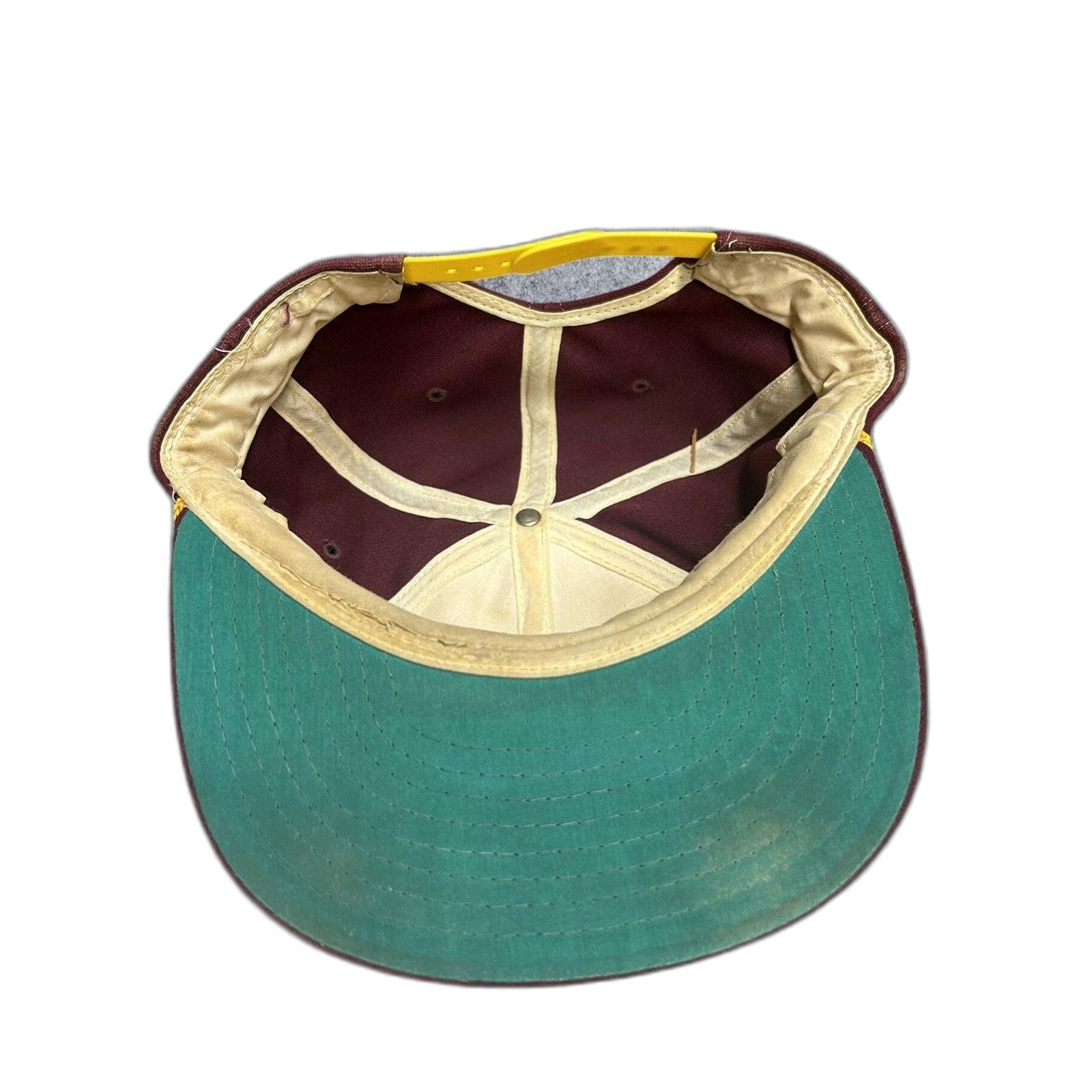 New Era Rare 60's Vintage Washington Redskins NFL Trucker Mesh Snapb Size US XXS / EU 40 - 2 Thumbnail