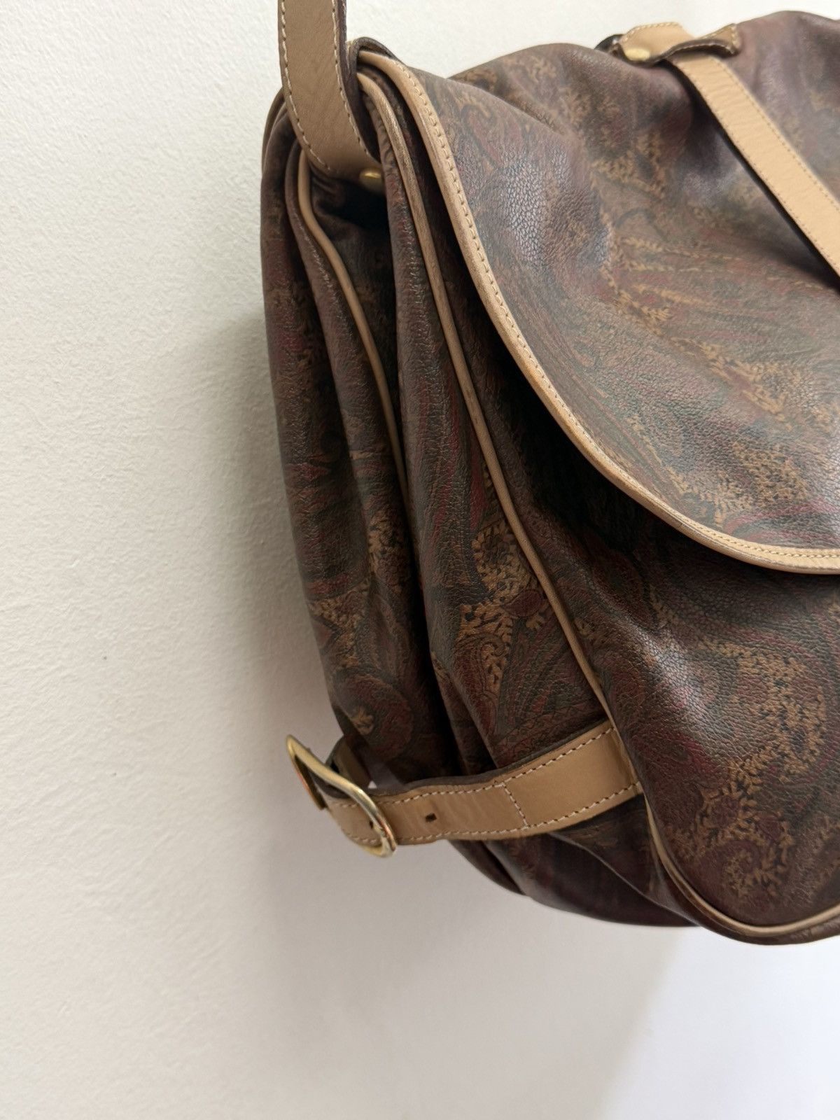 Valentino Valentino Garavani Vintage Paisley Messenger Crossbody Size ONE SIZE - 6 Thumbnail