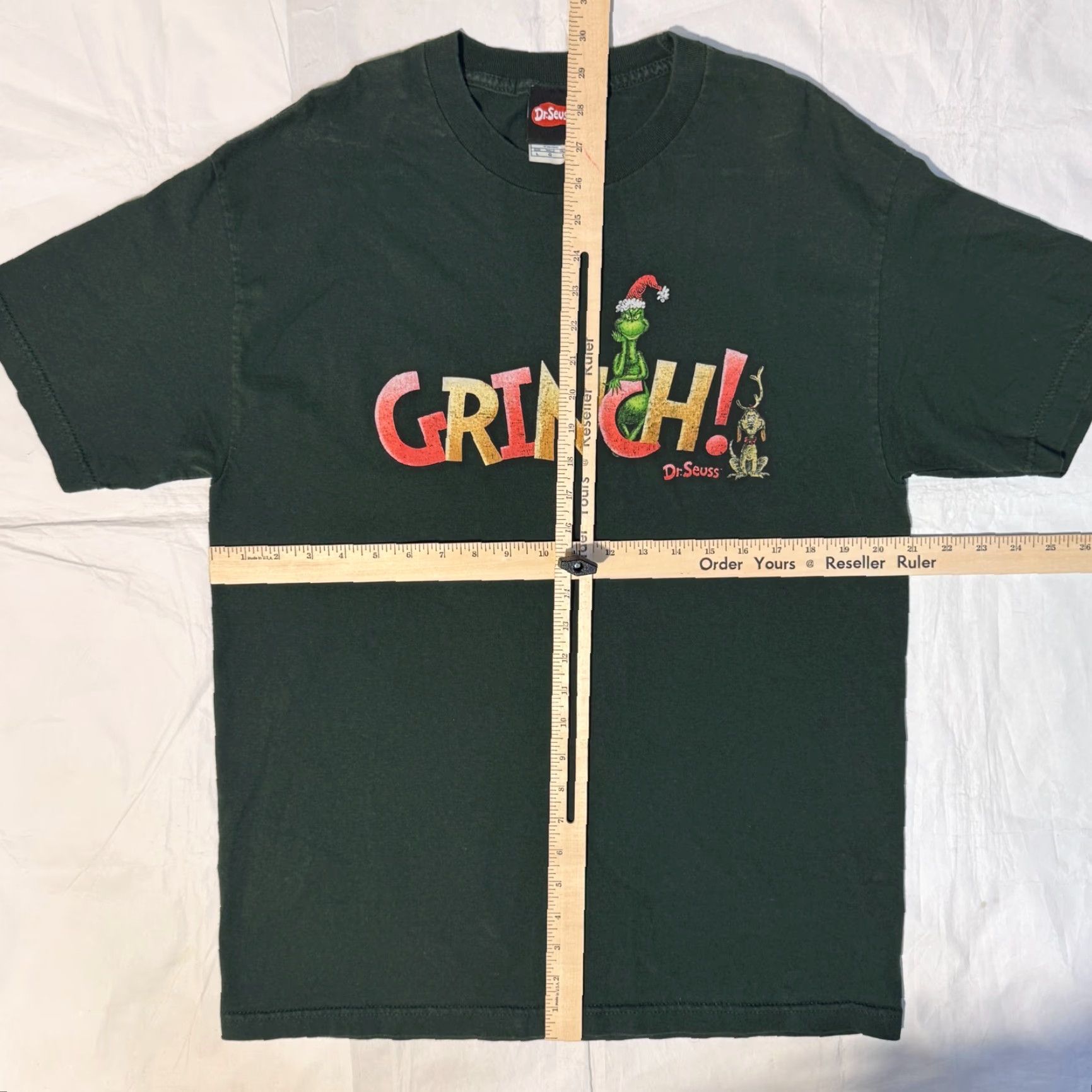 Vintage VINTAGE Dr Seuss How the Grinch Stole Christmas 2001 Y2K Tshirt - L Green Christmas Tee Men Shirt Size US L / EU 52-54 / 3 - 3 Thumbnail