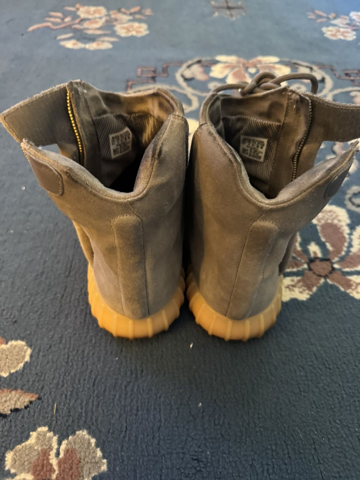 Adidas Yeezy 750 Size US 12.5 / EU 45-46 - 3 Thumbnail