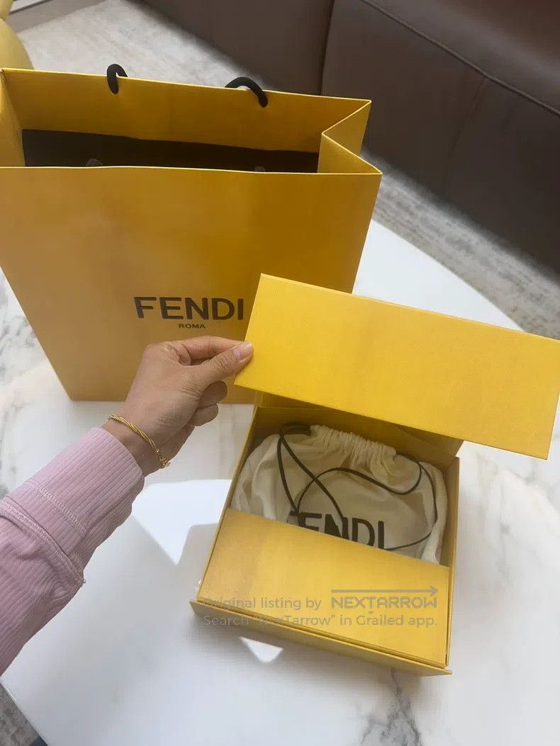 Fendi Fendi size 140*140 cm Silk wool scarf shawl Size ONE SIZE - 3 Thumbnail
