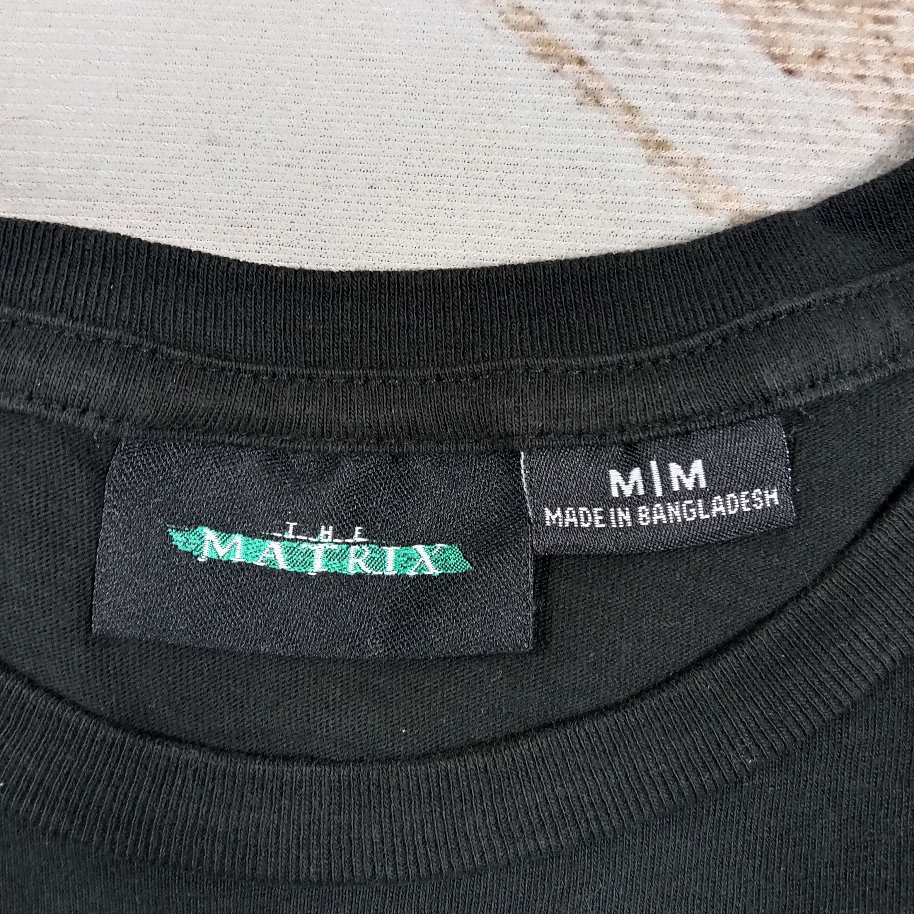 Warner Bros Matrix American Movie Rare Tshirt C285N39 Size US M / EU 48-50 / 2 - 3 Thumbnail