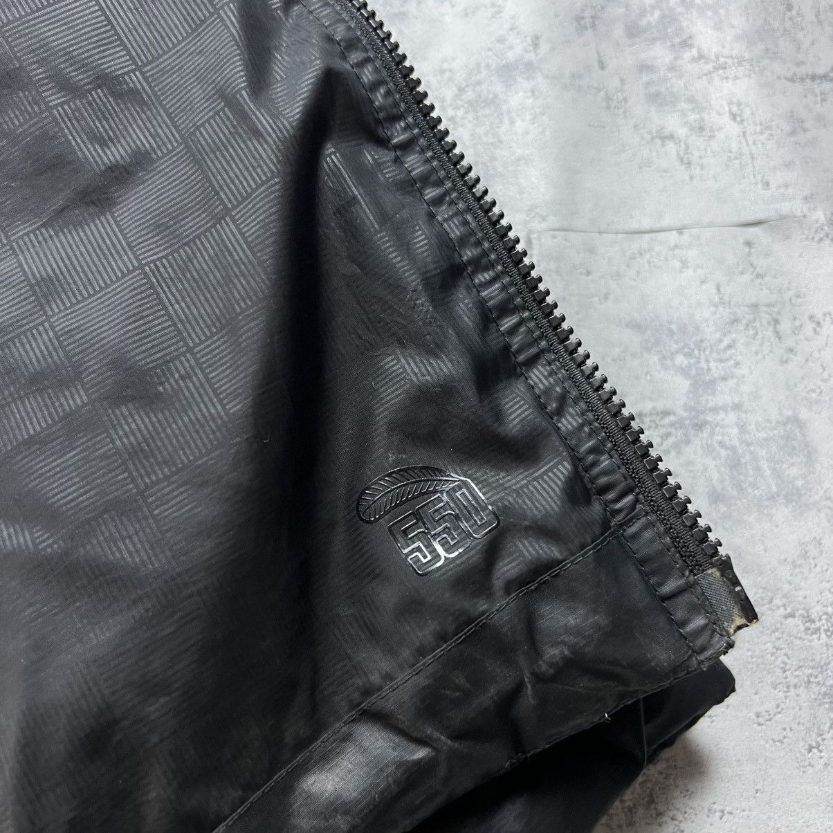 Nike 00s NIKE SWOOSH VINTAGE OVERSIZED DRILL PUFFER DOWN JACKET Size US XL / EU 56 / 4 - 12 Thumbnail