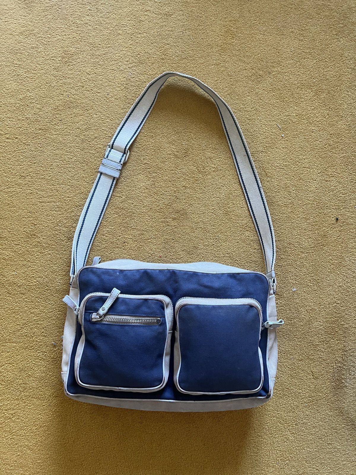 Miu Miu Vintage miu miu bag Size ONE SIZE - 4 Thumbnail