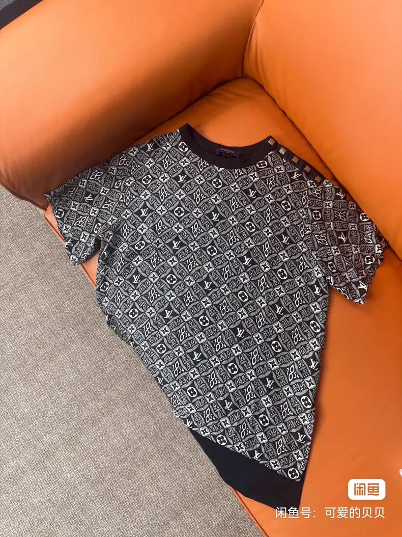Louis Vuitton Louis Vuitton Pure silk blended cotton short sleeves Size US S / EU 44-46 / 1 - 1 Thumbnail