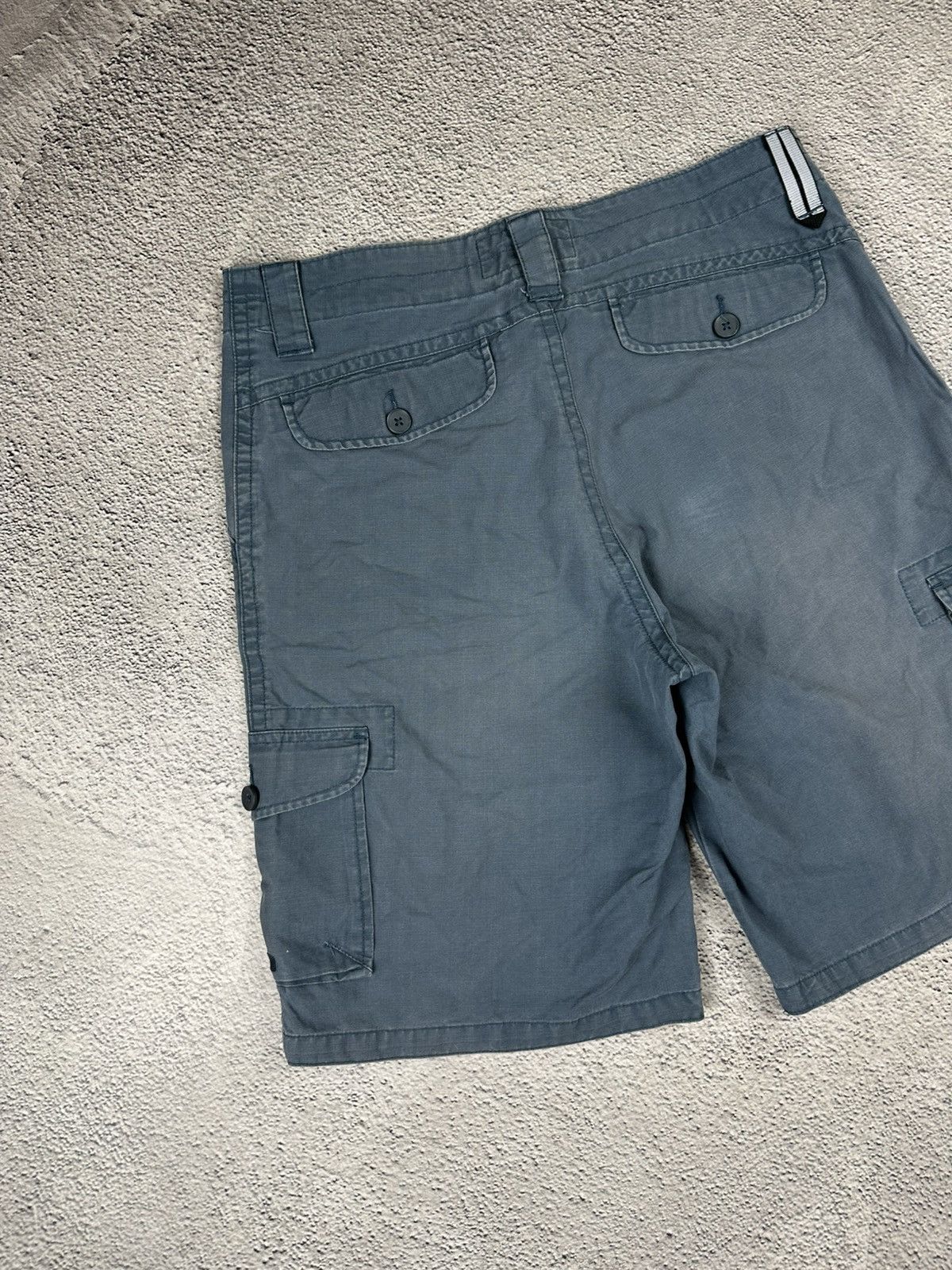 Oakley Vintage Oakley Cargo Faded Shorts Baggy Ripstop Y2K Size US 34 / EU 50 - 6 Thumbnail
