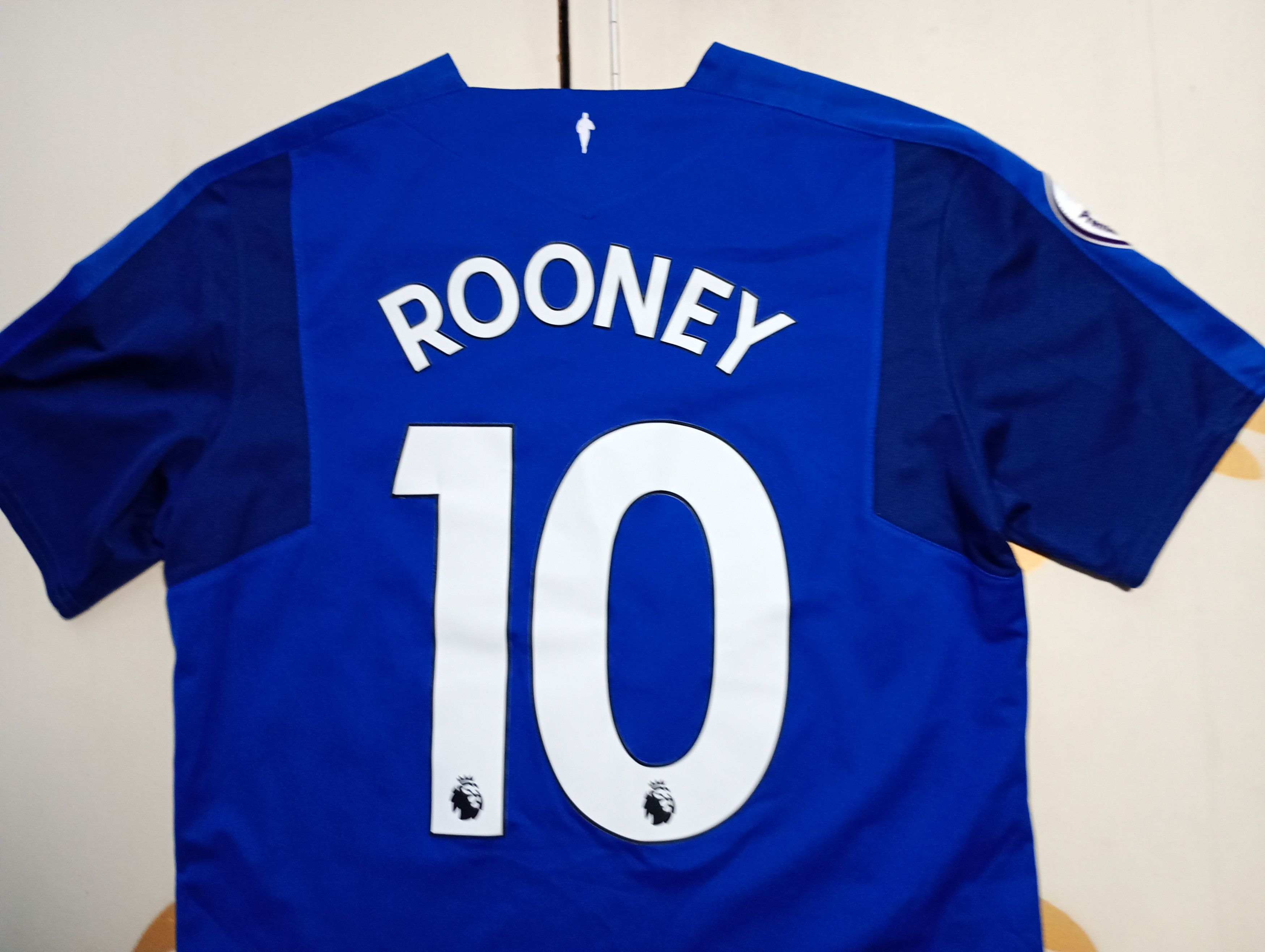 Umbro Umbro Everton FC Home Jersey 10 Rooney 2017-2018 Size US M / EU 48-50 / 2 - 13 Thumbnail